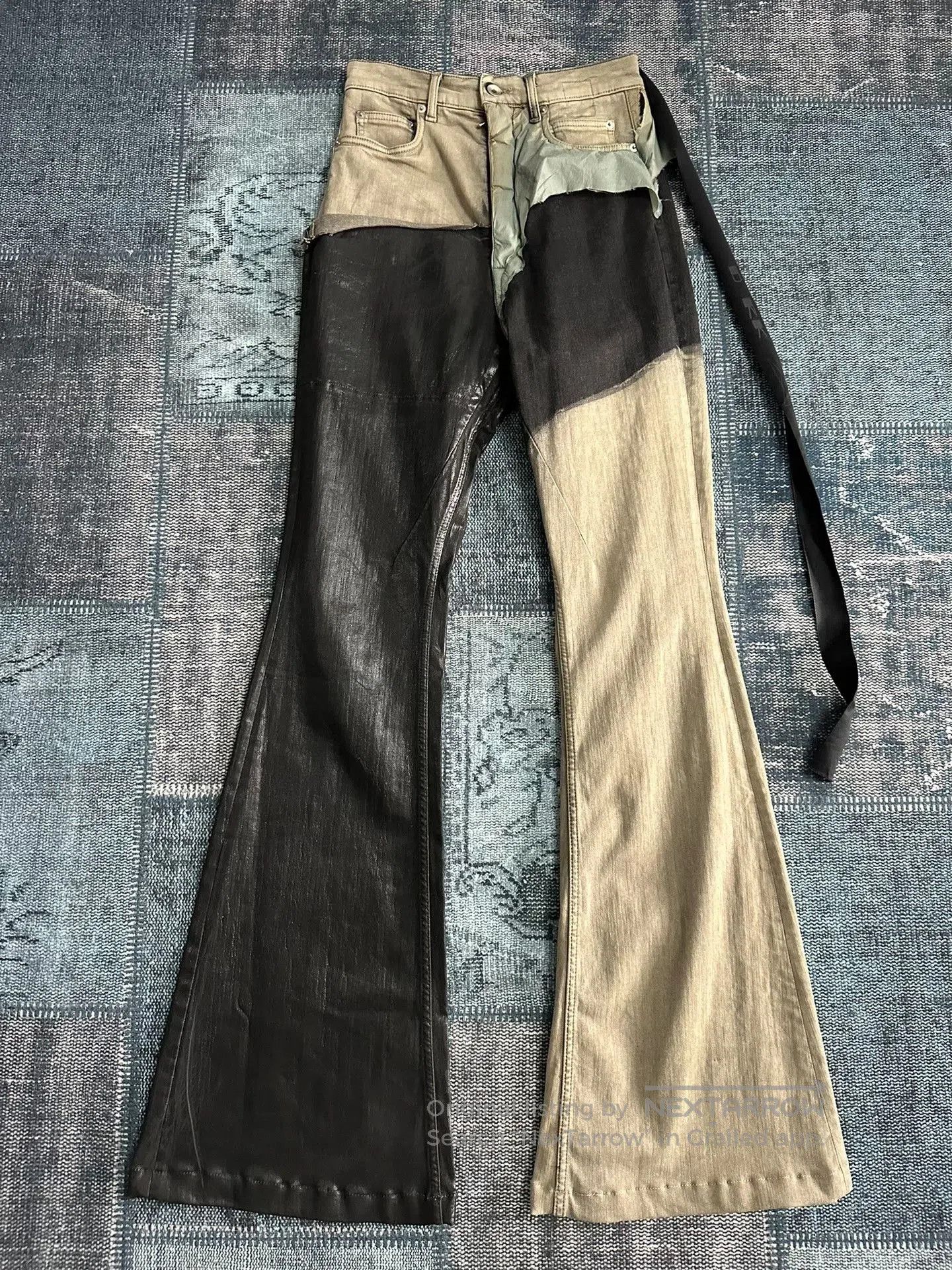 Rick Owens Rick Owens 22FW Waxed Flared Jeans. Size 28" / US 6 / IT 42 - 1 Thumbnail