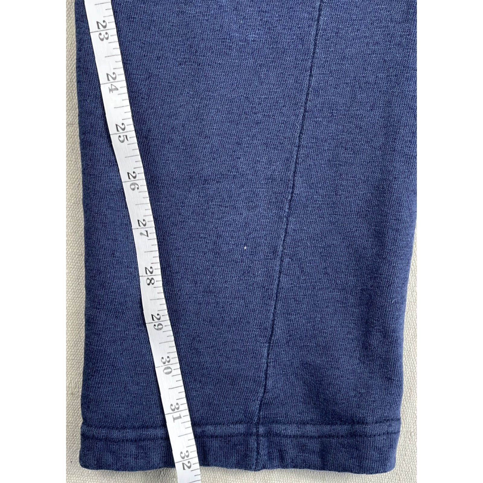 Champion VINTAGE Champion Sweatpants Mens Pants Regular Inseam 32 Navy Blue 90s Gym Activewear University 70s College School Sports Basketball Football Size US 31 - 7 Thumbnail