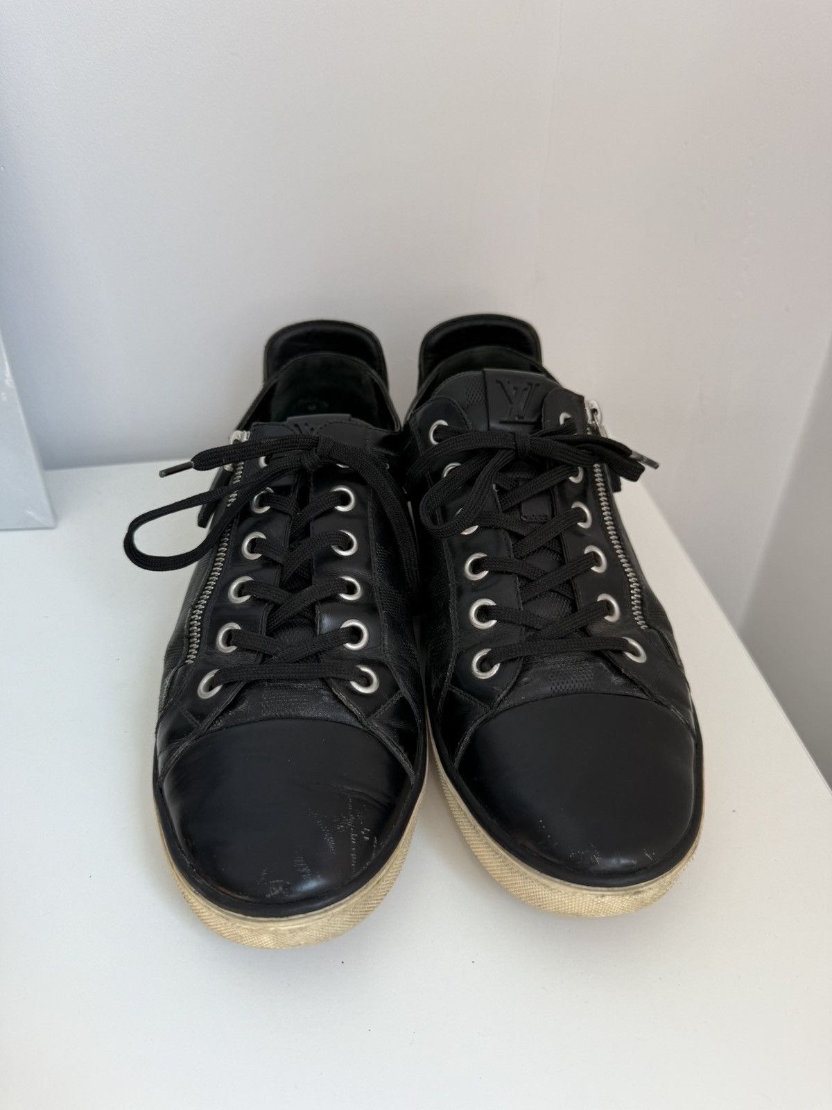 Louis Vuitton LOUIS VUITTON DAMIER GRAPHITE AVENTURE ZIP UP SNEAKERS Size US 9 / EU 42 - 3 Thumbnail