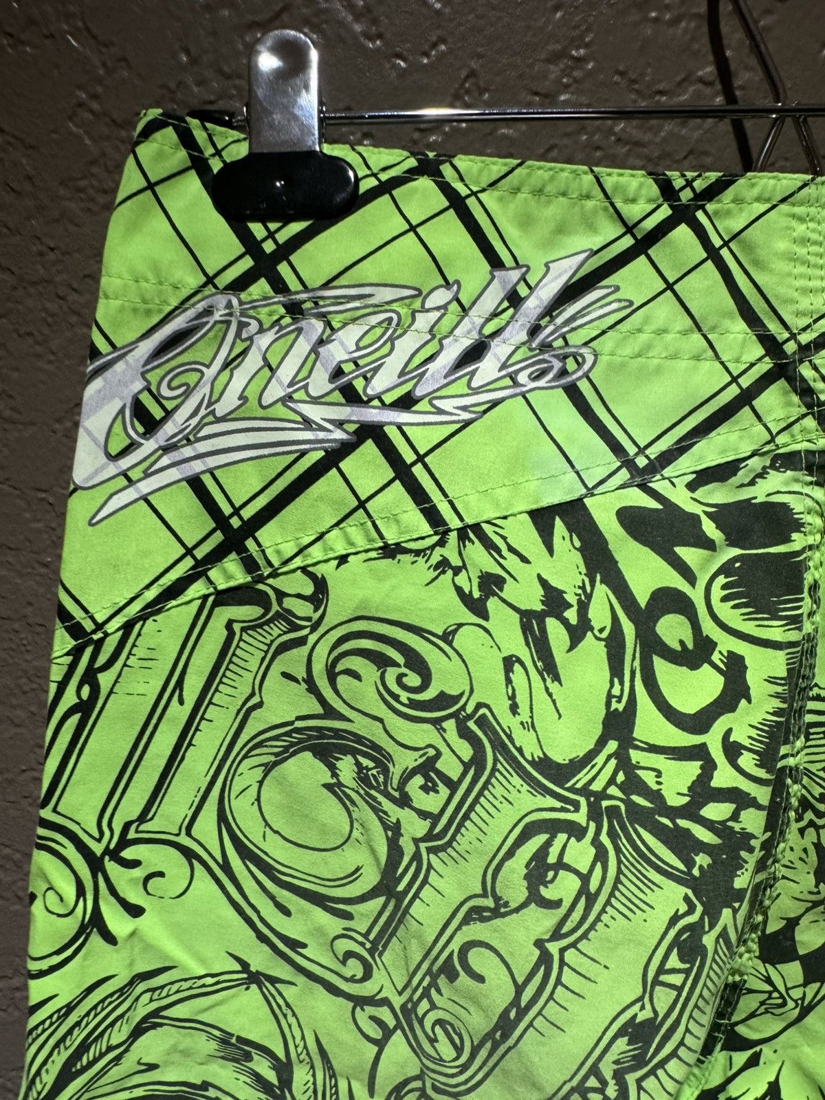 O'Neill Vintage Neon Green/Black AOP O’Neill Shorts 30 Surf Shorts Size US 30 / EU 46 - 7 Thumbnail