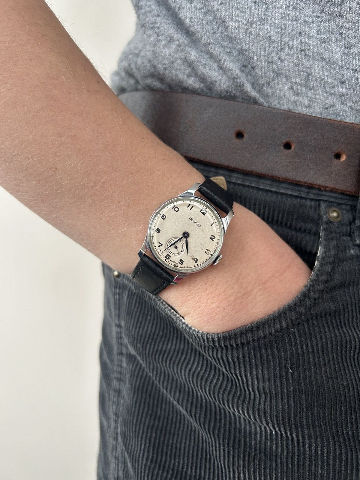 Vintage Vintage Pobeda Watch USSR Soviet Mechanical Authentic 1950s Size ONE SIZE - 1 Thumbnail