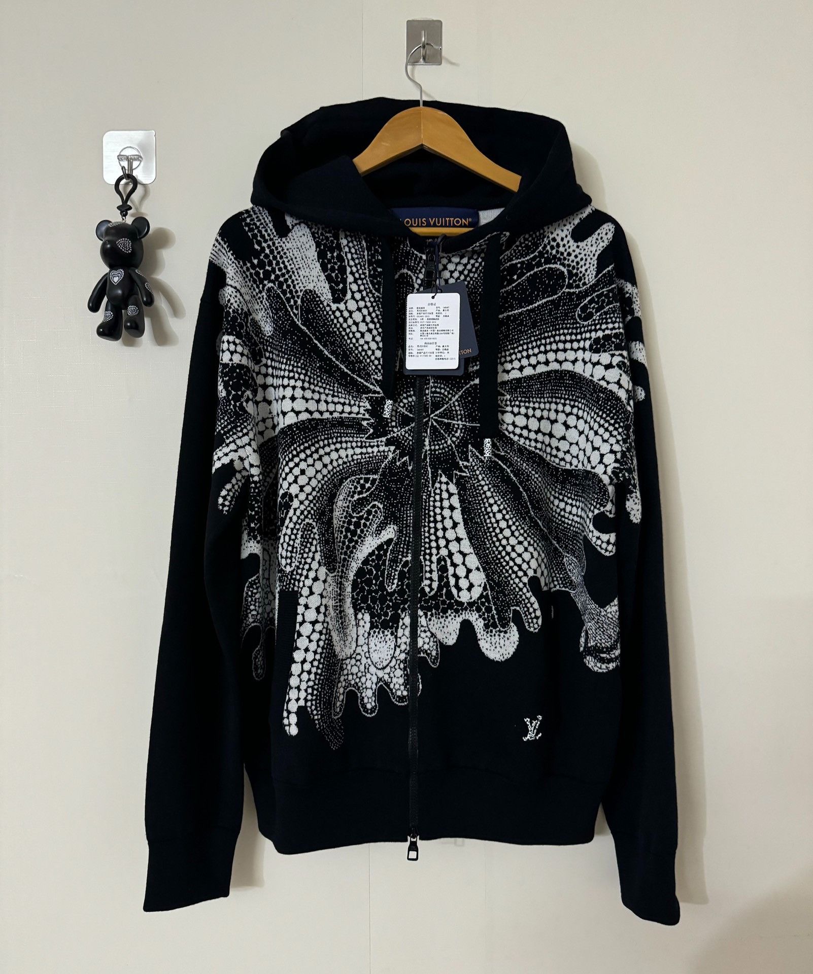Louis Vuitton Louis Vuitton Yayoi Kusama Cashmere Knit Zip Hoodie Nextarr Size US S / EU 44-46 / 1 - 1 Thumbnail