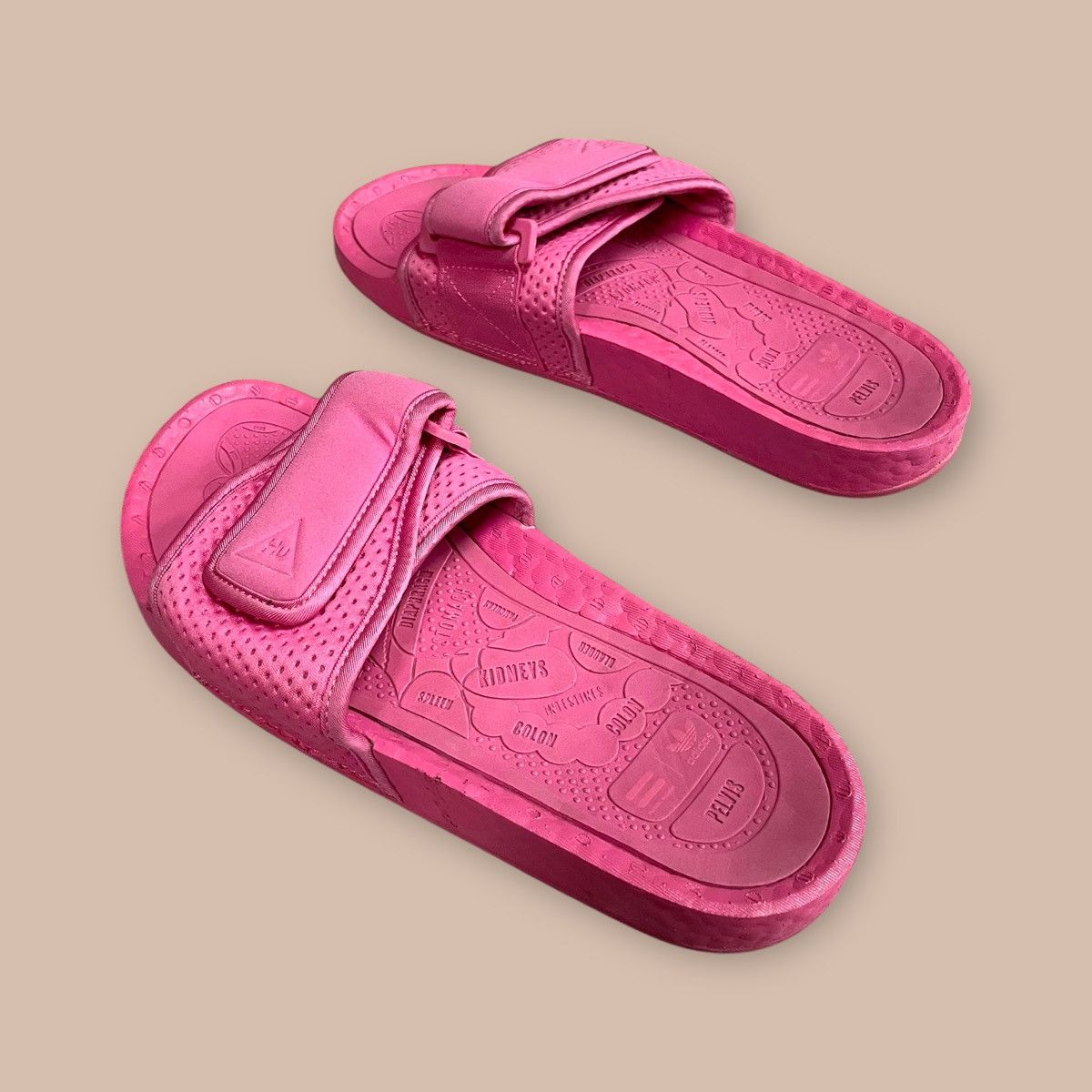 Adidas × Pharrell Adidas Pharrell Williams Pink Chancletas HU Slides Size US 6 / EU 39 - 3 Thumbnail