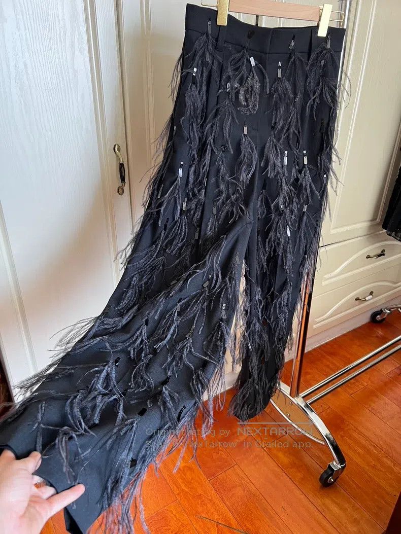 Brunello Cucinelli Brunello Cucinelli Ostrich Feather Sequin Wool Wide Leg Pa Size 25" / US 0 / IT 36 - 7 Thumbnail
