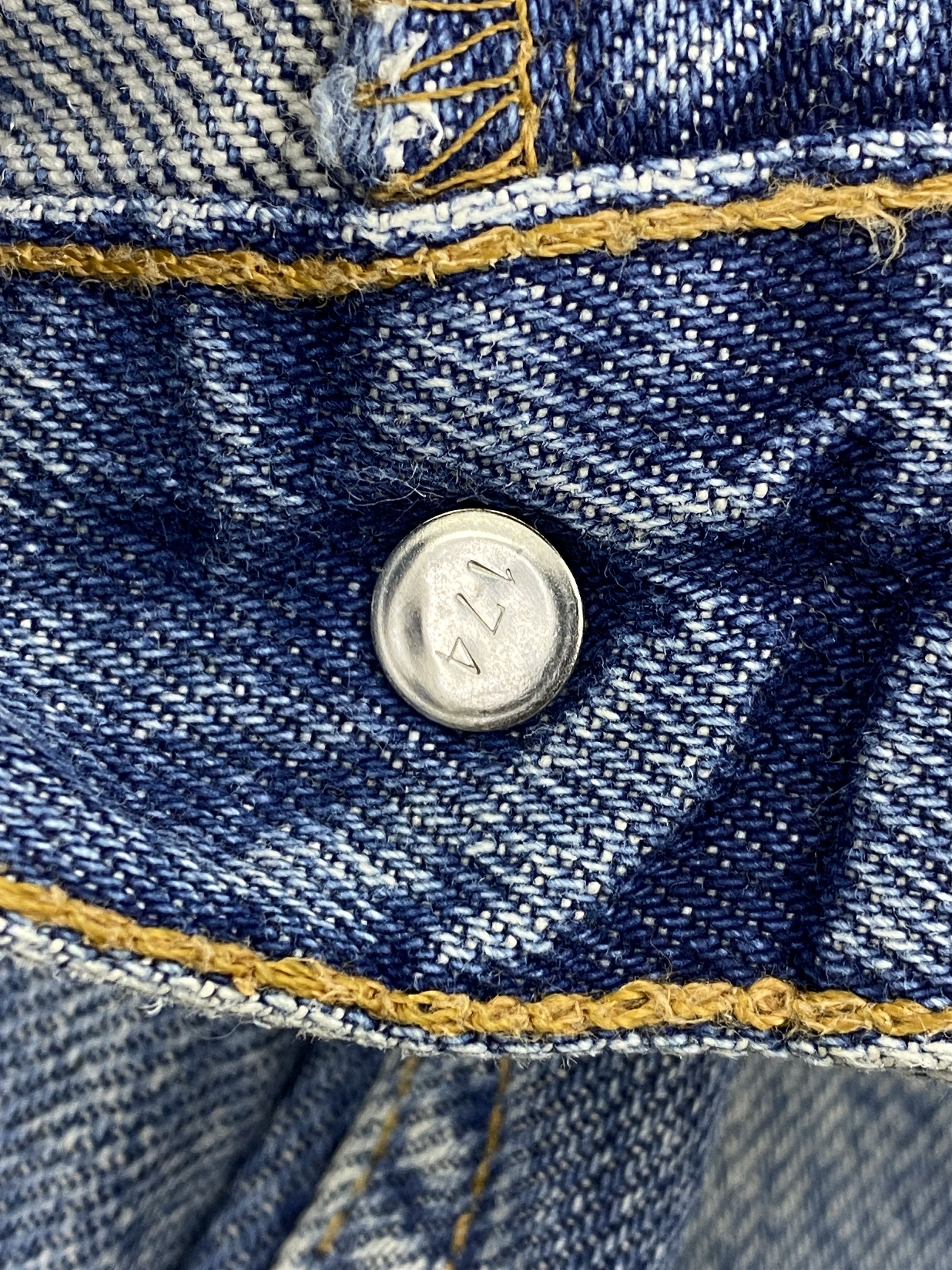 Levi's Vintage 90s Levi's 545 Faded Blue Jeans DP2657 Size US 33 - 12 Thumbnail