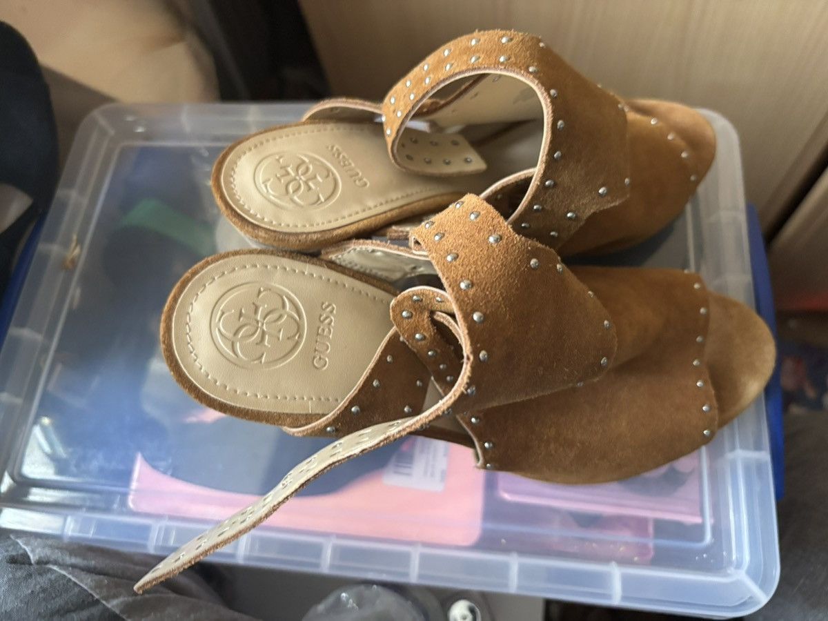Guess GUESS Tan Suede Block Heel with Silver Studs – Size UK 8 Size US 10.5 / IT 40.5 - 6 Thumbnail