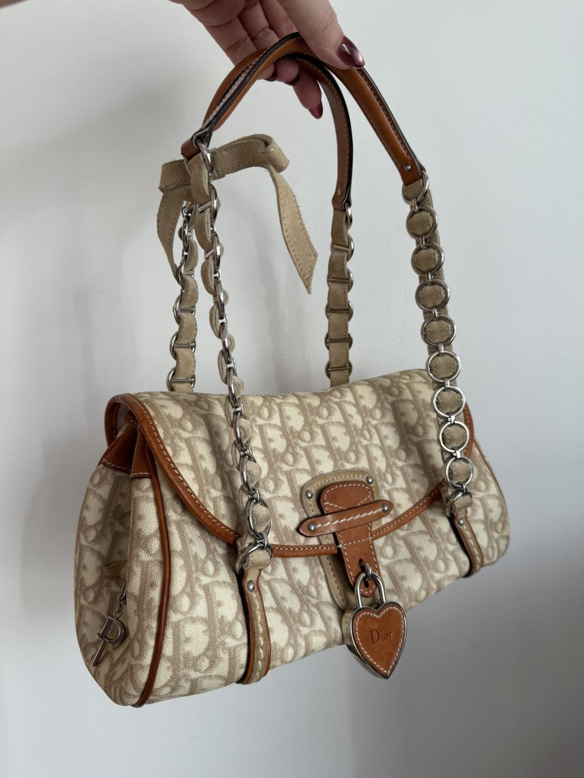 Dior RARE Christian Dior Romantique Bag Size ONE SIZE - 1 Thumbnail