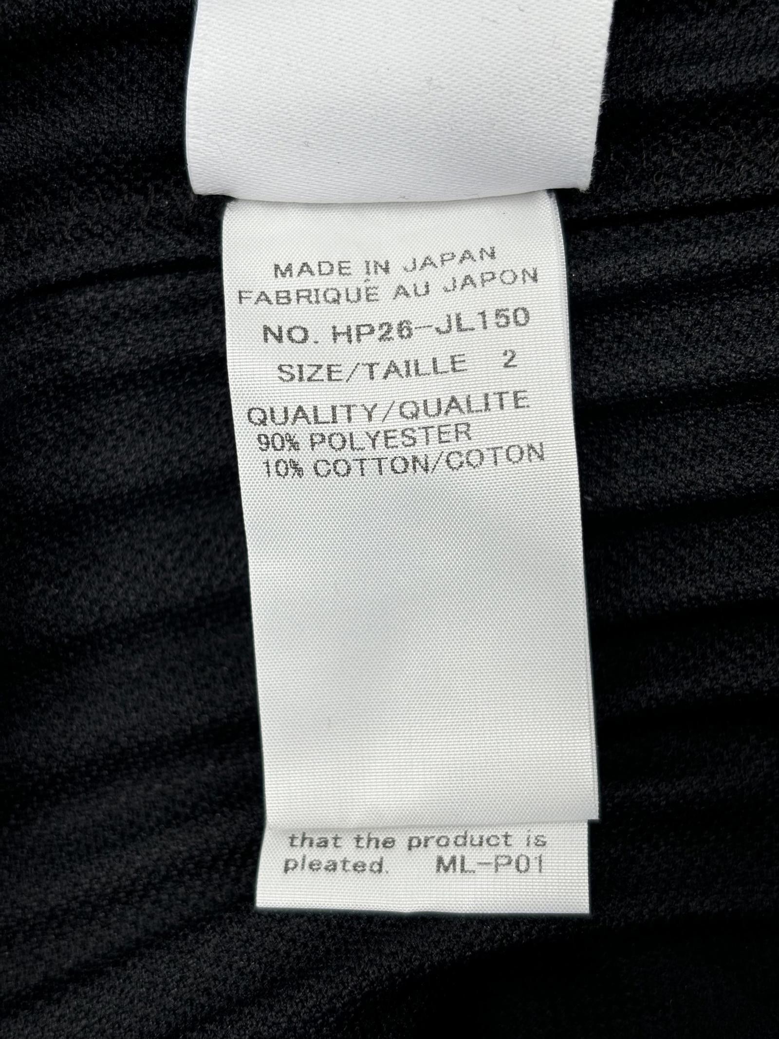 Issey Miyake HOMME PLISSE ISSEY MIYAKE Men's Pleated Polyester Zip Hoodie Size US XXL / EU 58 / 5 - 9 Thumbnail