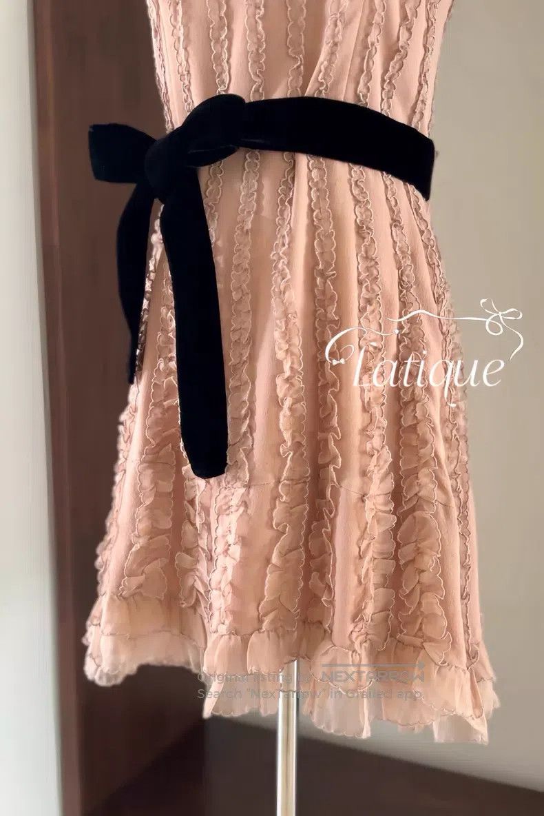 Valentino Valentino Nude pink silk ruffled lace-up sleeveless dress Size M / US 6-8 / IT 42-44 - 4 Thumbnail