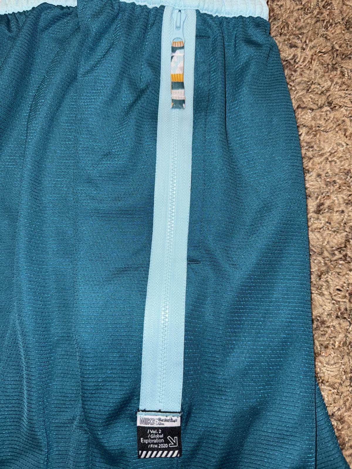 Nike Nike DNA Men’s Global Exploration Blue Shorts Sample Size US 32 / EU 48 - 10 Thumbnail