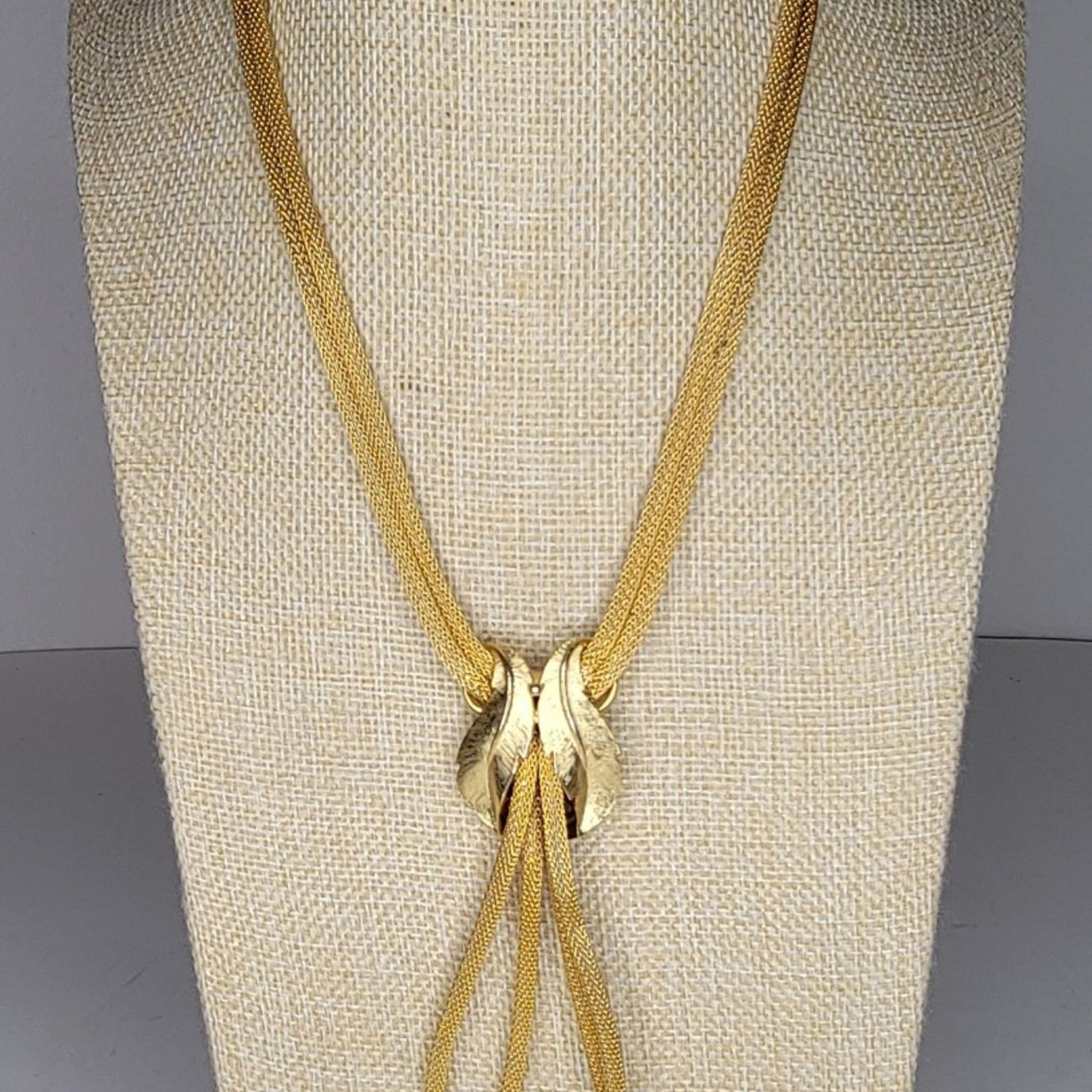 Westerlind Vintage Gold Tone Leaf Knot Necklace Size ONE SIZE - 1 Thumbnail