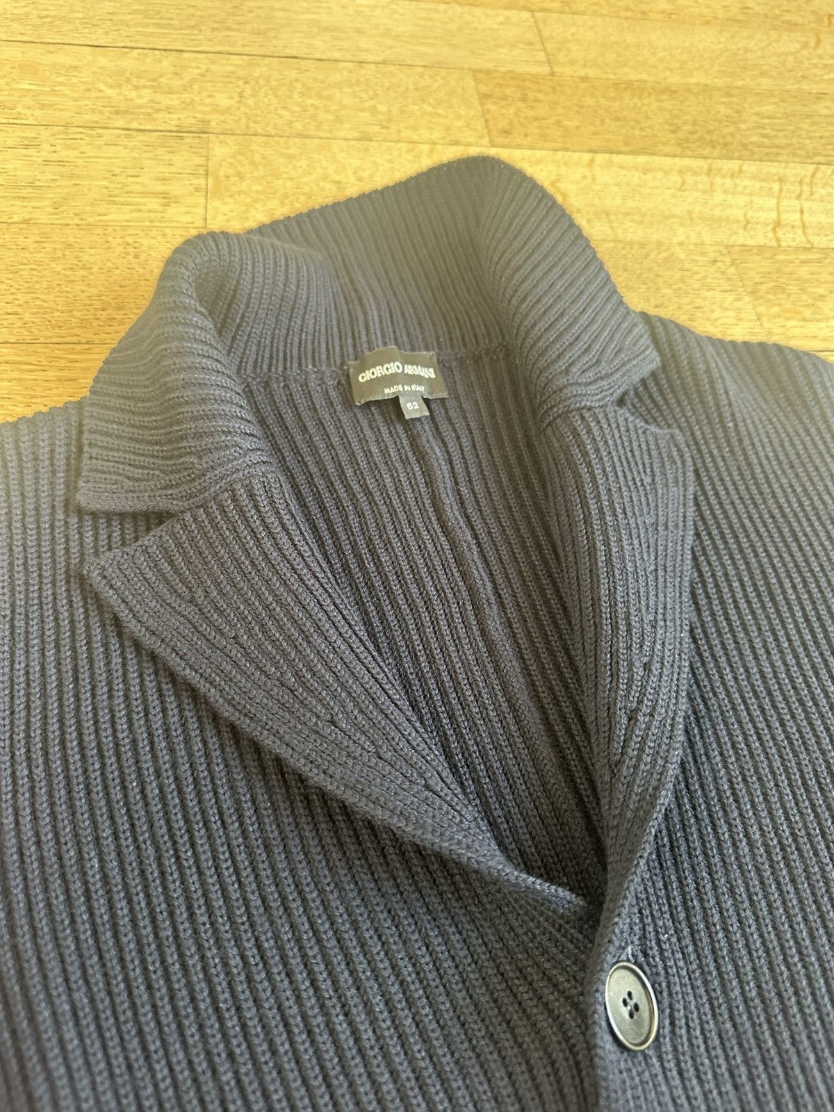 Giorgio Armani Giorgio Armani new/unworn blue wool cardigan Size US L / EU 52-54 / 3 - 2 Thumbnail