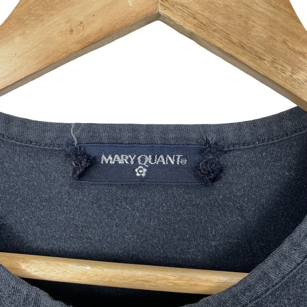 Vintage Vintage MARY QUANT Backhit Og Logo Single Pocket Tee Shirt Size US S / EU 44-46 / 1 - 9 Thumbnail