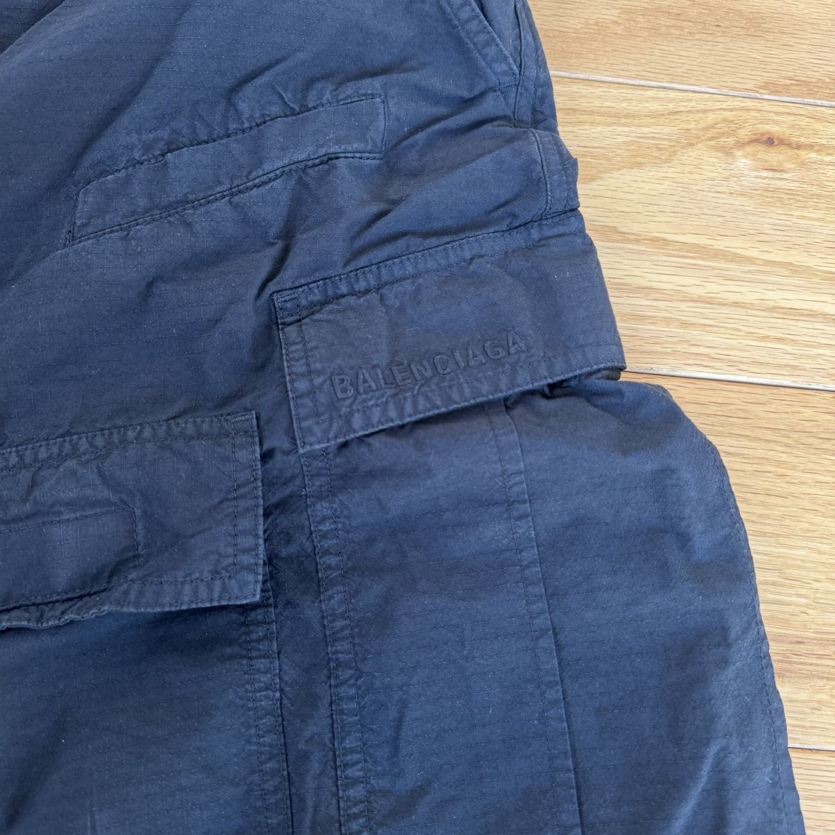 Balenciaga Balenciaga black cotton cargo pants Size US 35 - 3 Thumbnail
