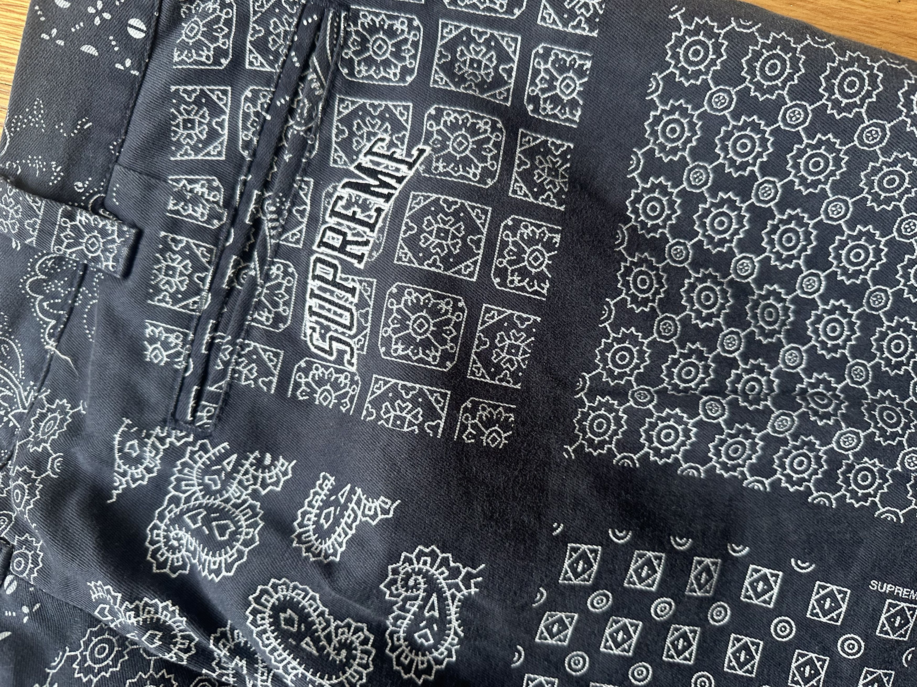 Supreme Supreme Navy Paisley Chino Wide Leg - size 32 Size US 32 / EU 48 - 4 Thumbnail
