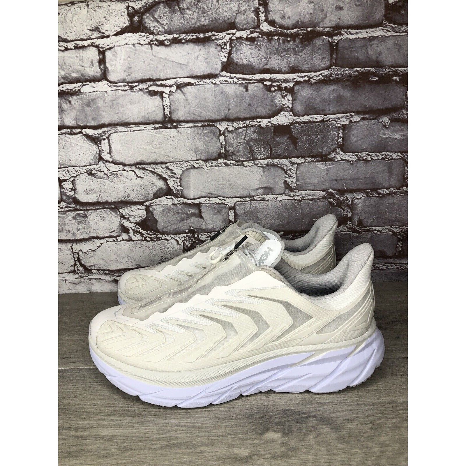 Hoka HOKA Project Clifton Blanc de Blanc Lunar Rock White Mesh Ce Size US 9 / IT 39 - 1 Thumbnail