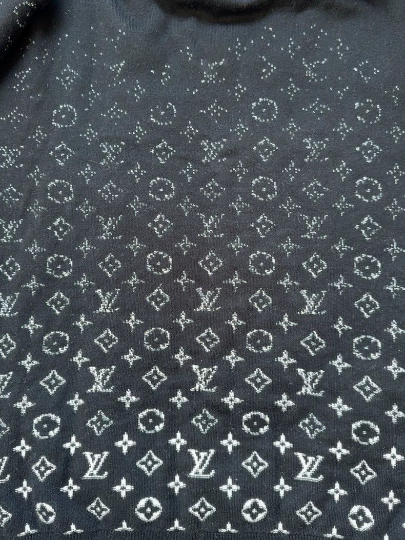 Louis Vuitton Louis Vuitton Classic Printed Ombré Crew Neck Casual Long- Size US L / EU 52-54 / 3 - 6 Thumbnail