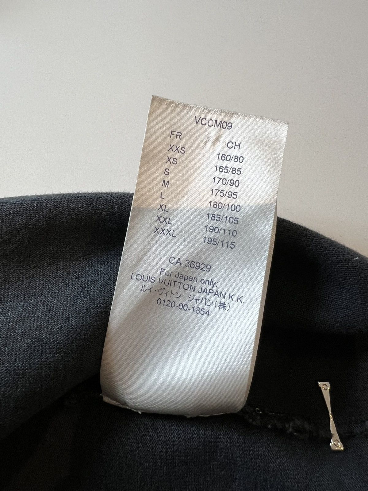 Louis Vuitton Staples Edition Tシャツ Louis Vuitton Louis Vuitton Staples edition t shirt | Grailed