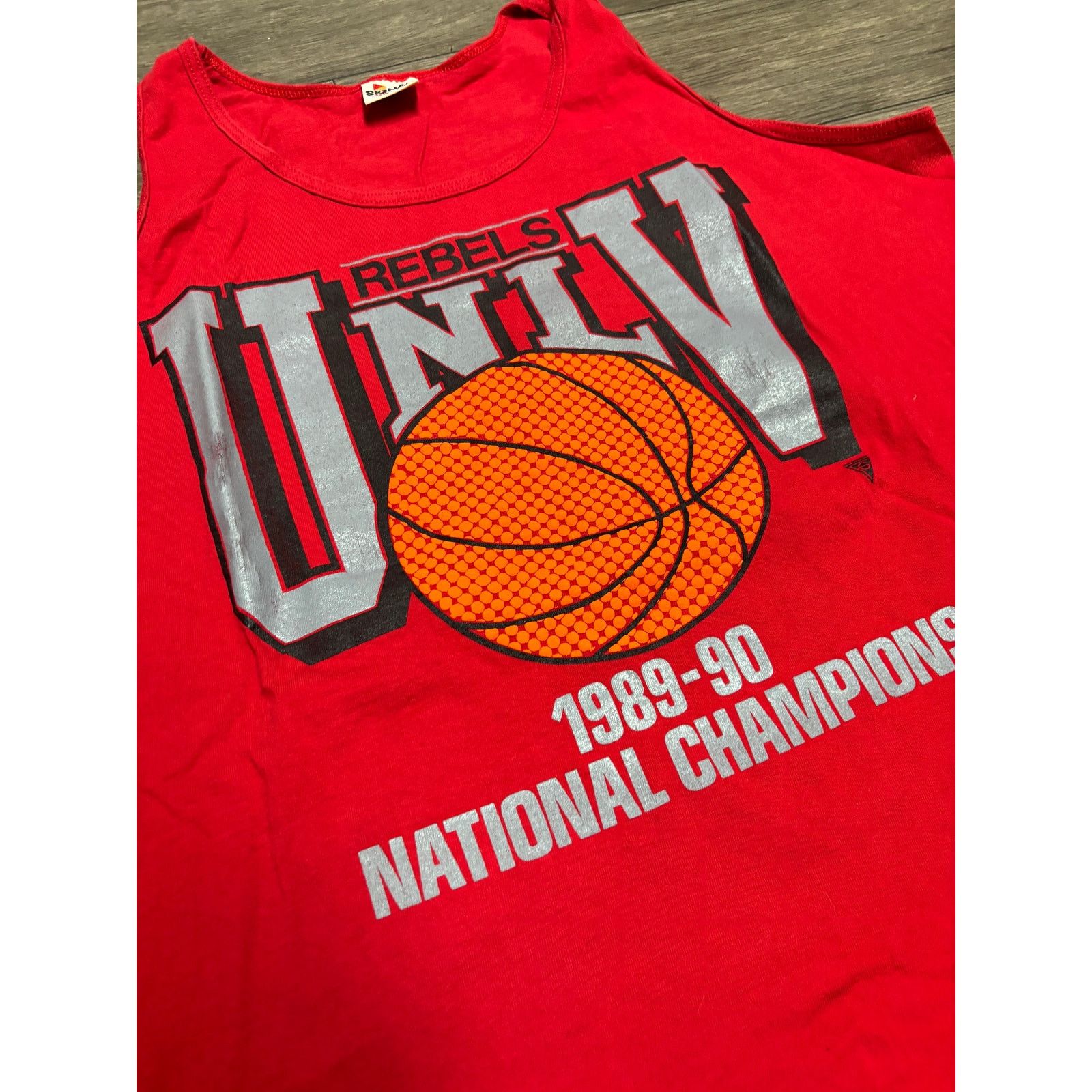 Vintage Vintage UNLV NCAA National Champtions Tank Top Sz XL 1990 Size US XL / EU 56 / 4 - 2 Thumbnail