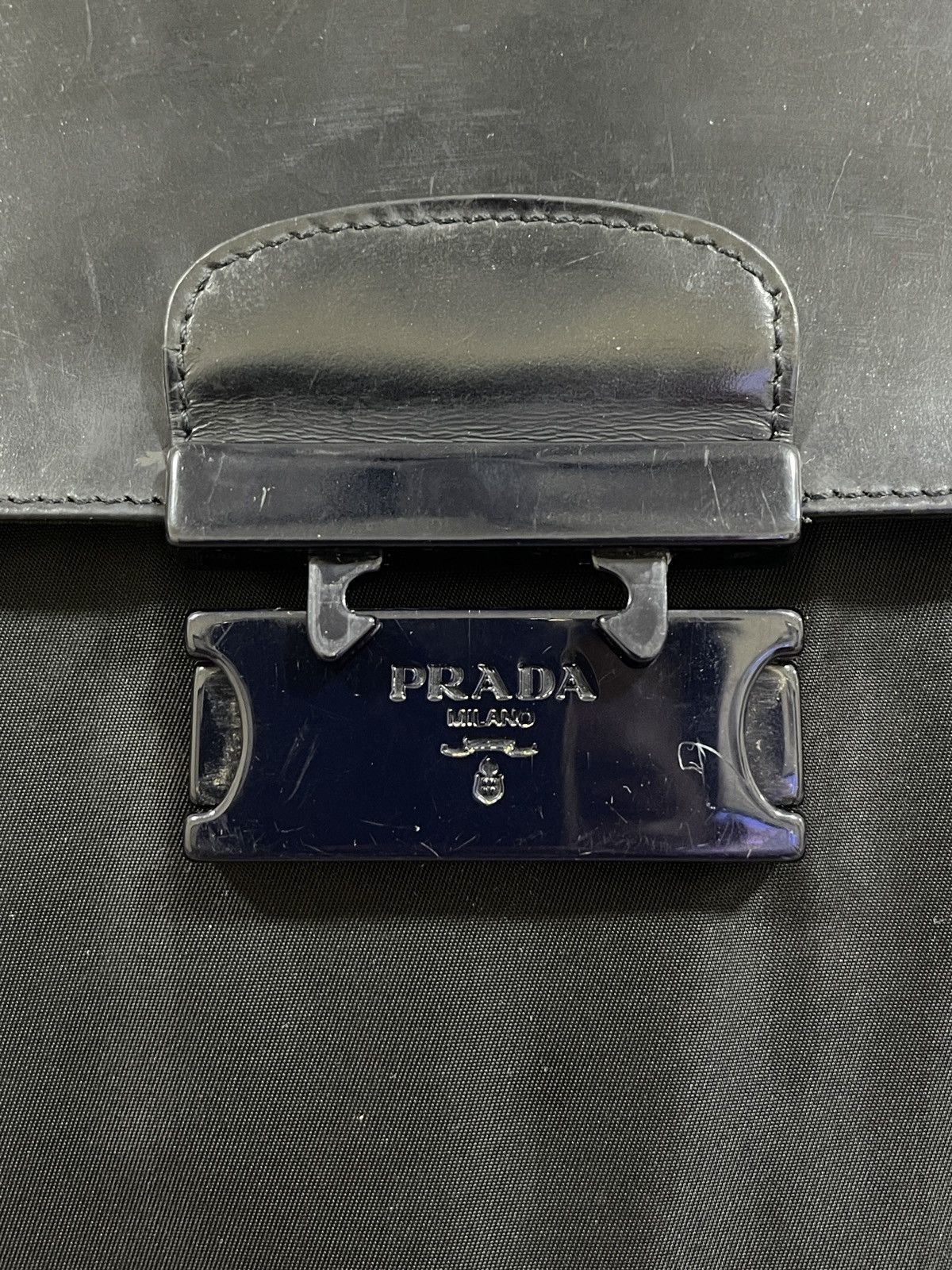 Vintage Prada Enamel Tessuto Bag Made In Italy Size ONE SIZE - 10 Thumbnail