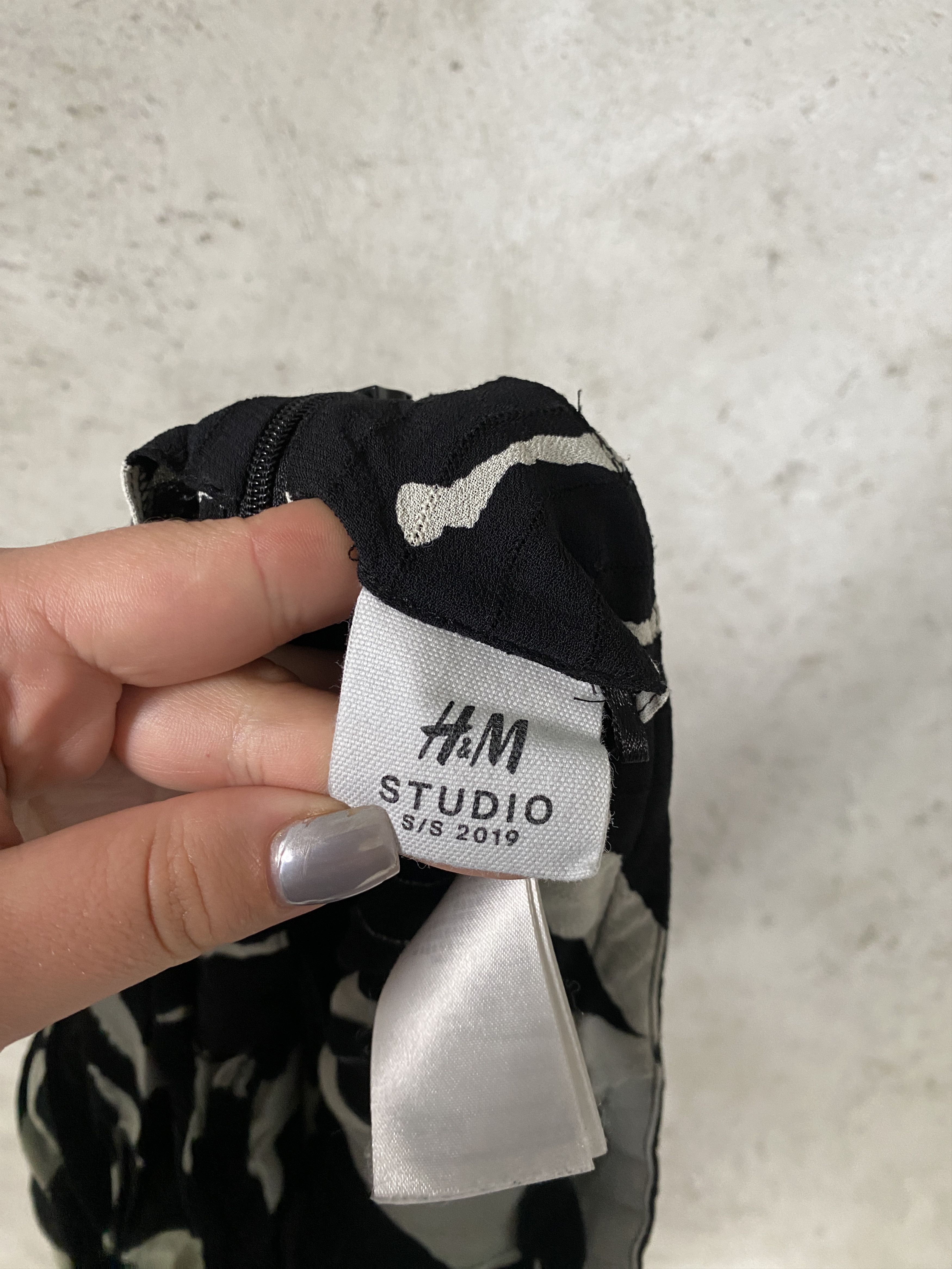 H&M H&M Studio SS2019 viscose skirt printed Size 27" / US 4 / IT 40 - 5 Thumbnail