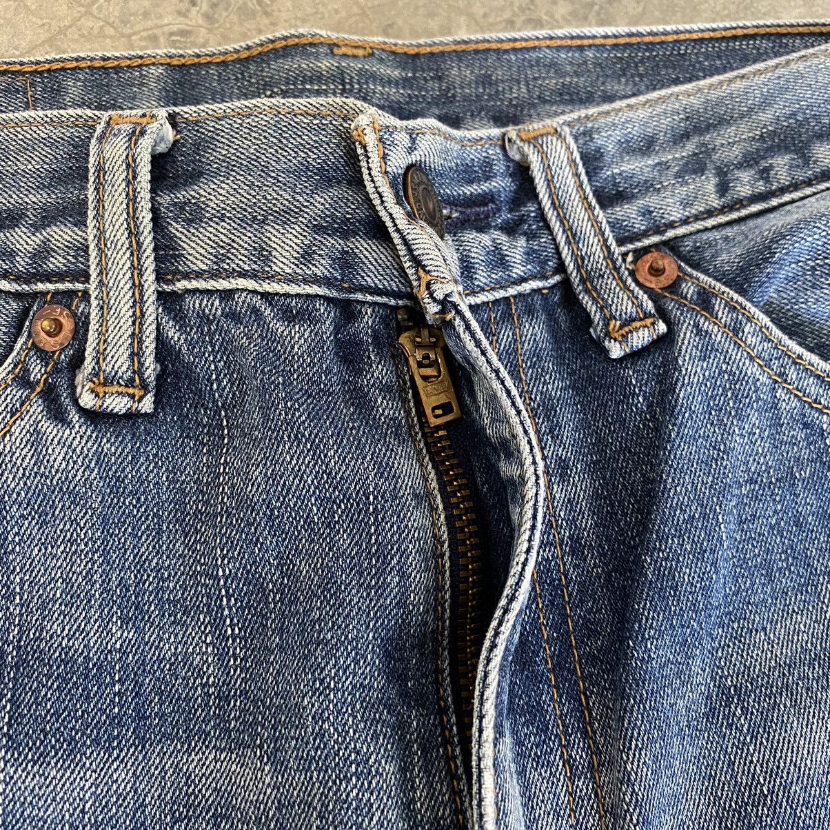 Levi's Vintage Levis 517 Faded Blue Bootcut Flared Jeans Size US 30 / EU 46 - 9 Thumbnail