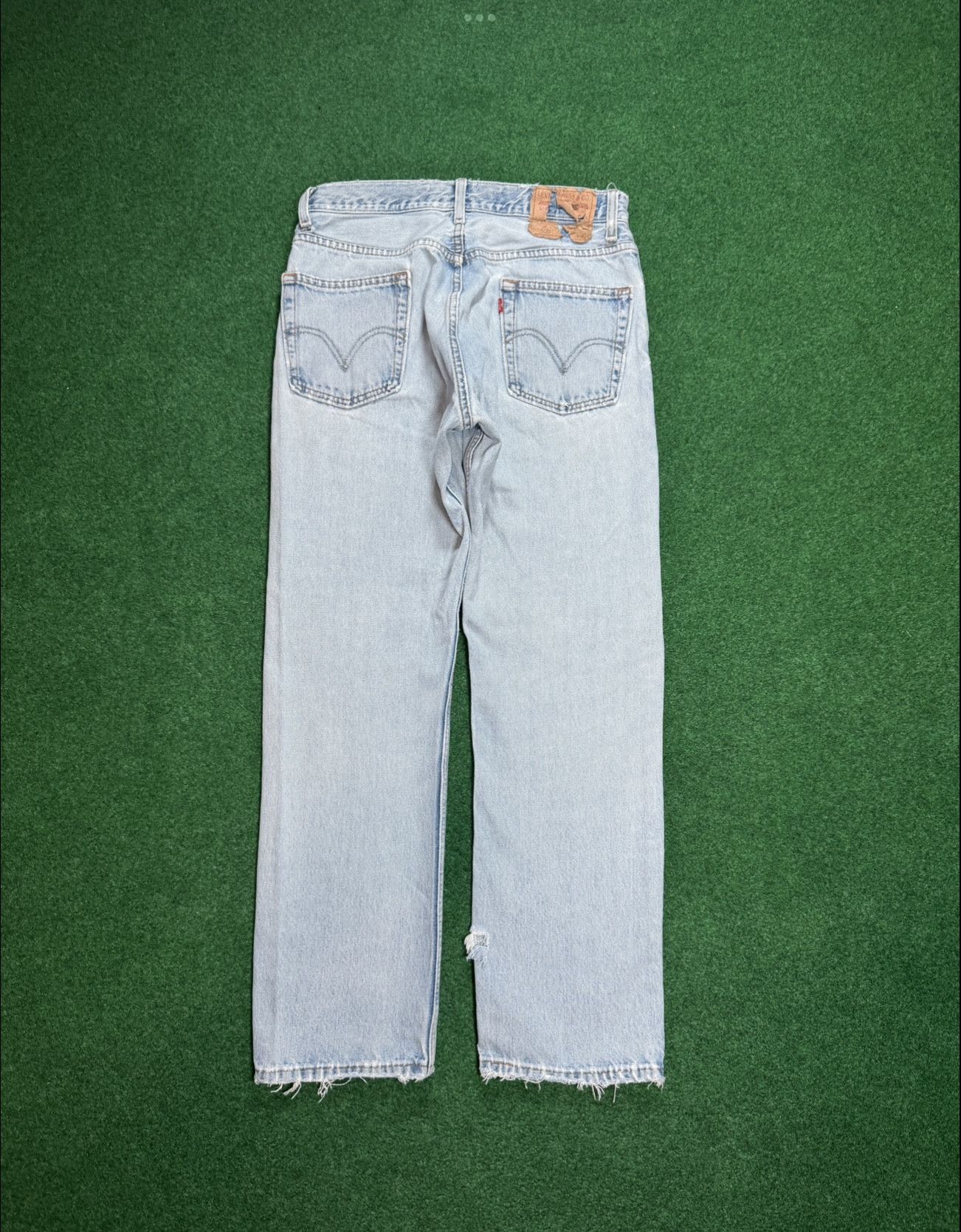 Levi's Levi’’s 505 Y2K Distressed Straight Leg Light Wash Jeans Size US 31 - 2 Thumbnail