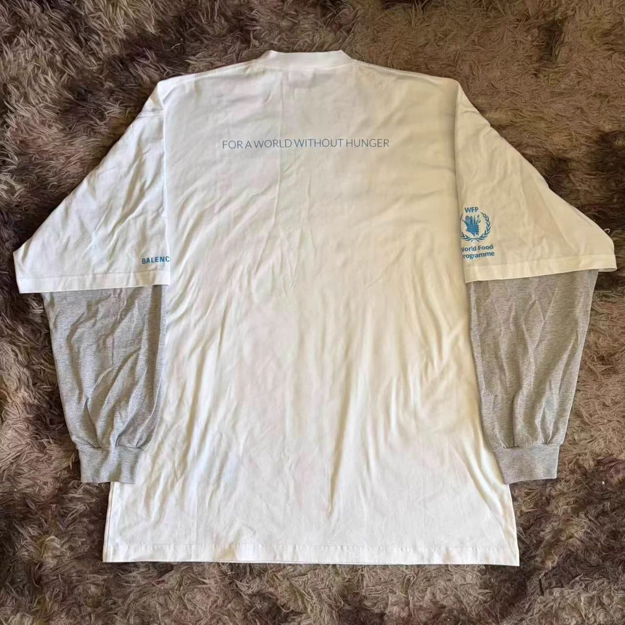 Balenciaga Balenciaga x WFP 2 FW22 Logo Crew Loose Tee Size 3 Size US L / EU 52-54 / 3 - 2 Thumbnail