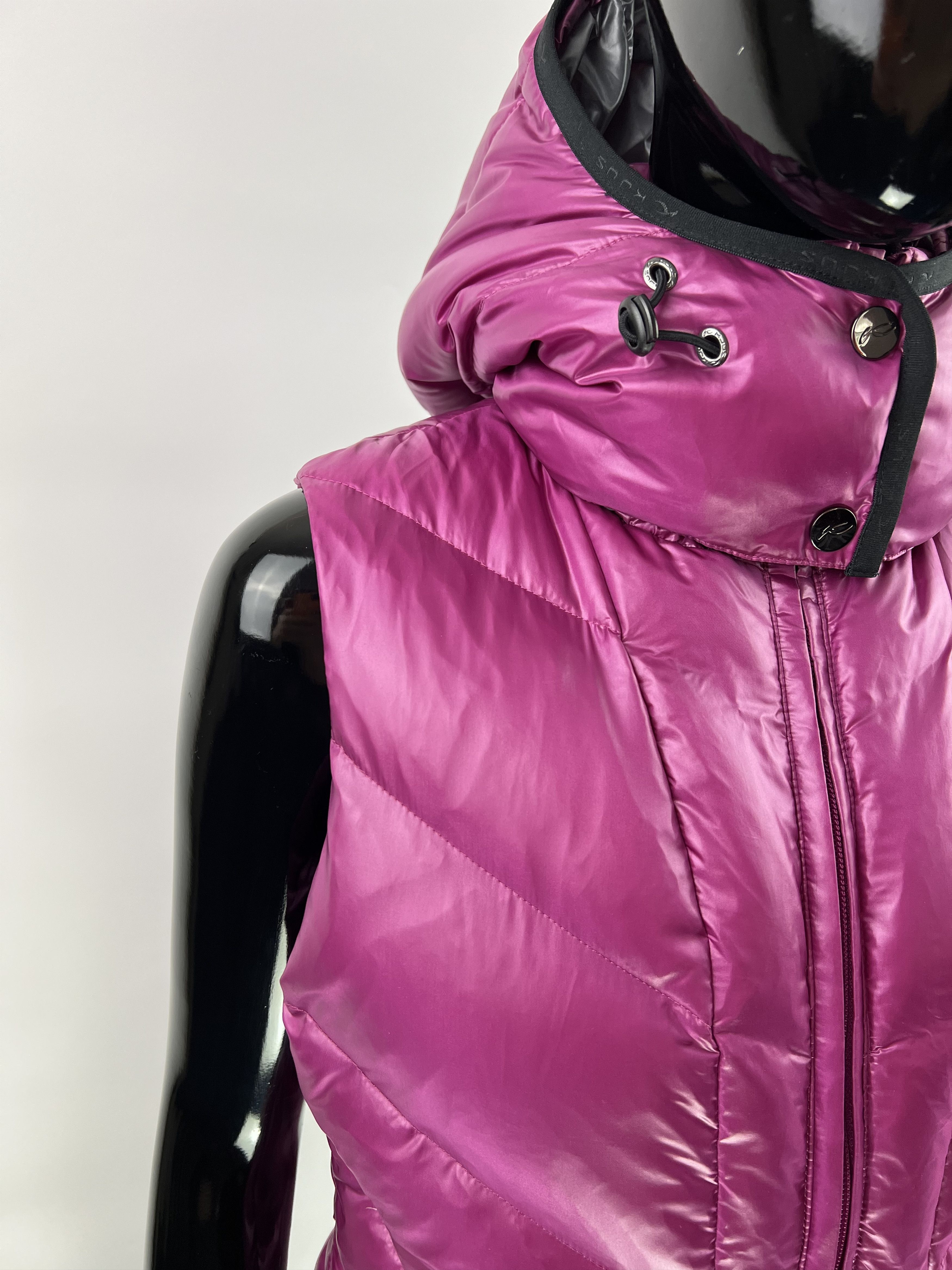 KJUS Kjus Women's Down Hooded Vest Puffer Size 36/S Size S / US 4 / IT 40 - 8 Thumbnail
