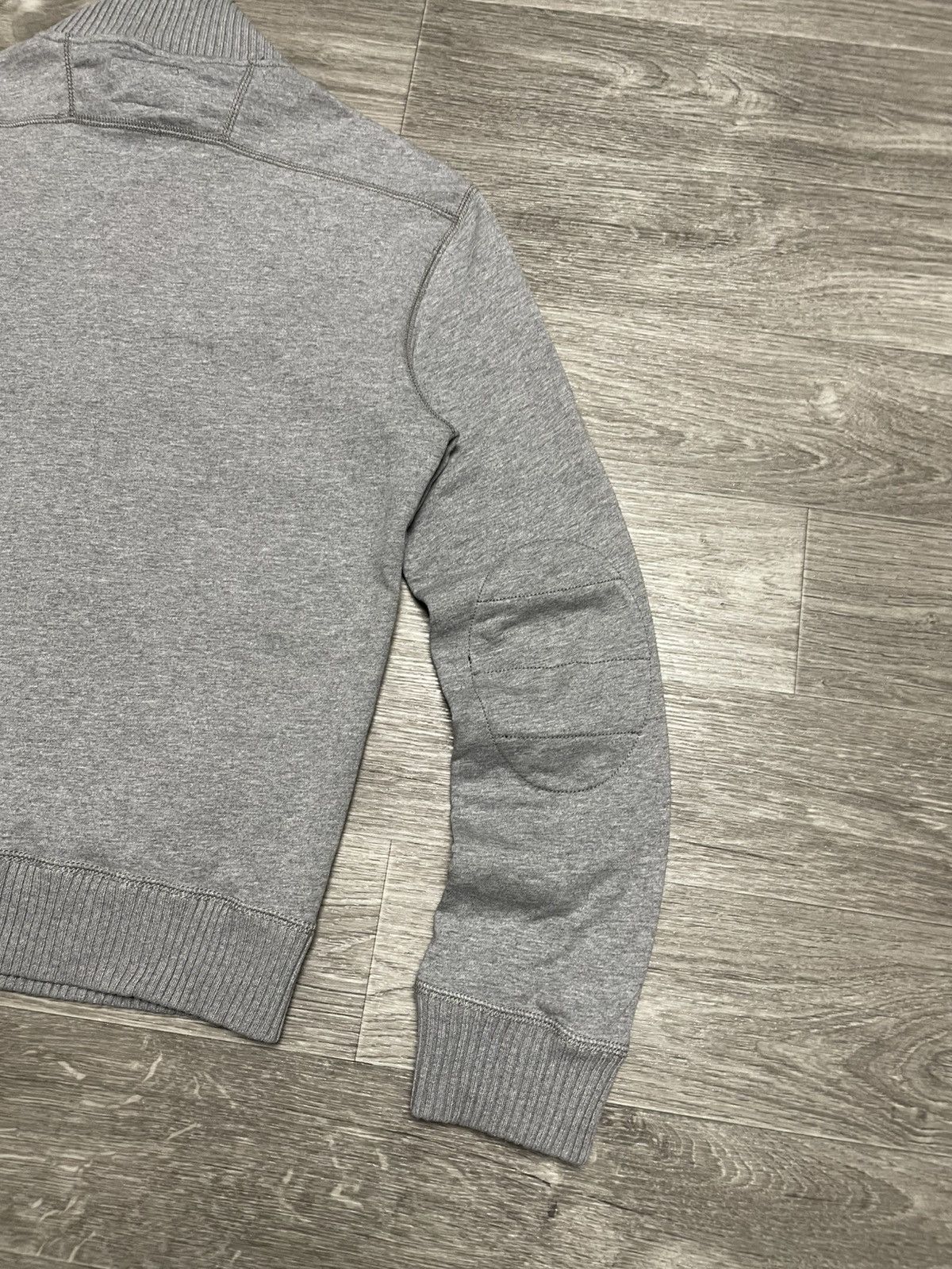 Armani ARMANI JEANS FULL ZIP UP SWEATSHIRT WITH AJ LOGO IN GREY Size US S / EU 44-46 / 1 - 22 Thumbnail