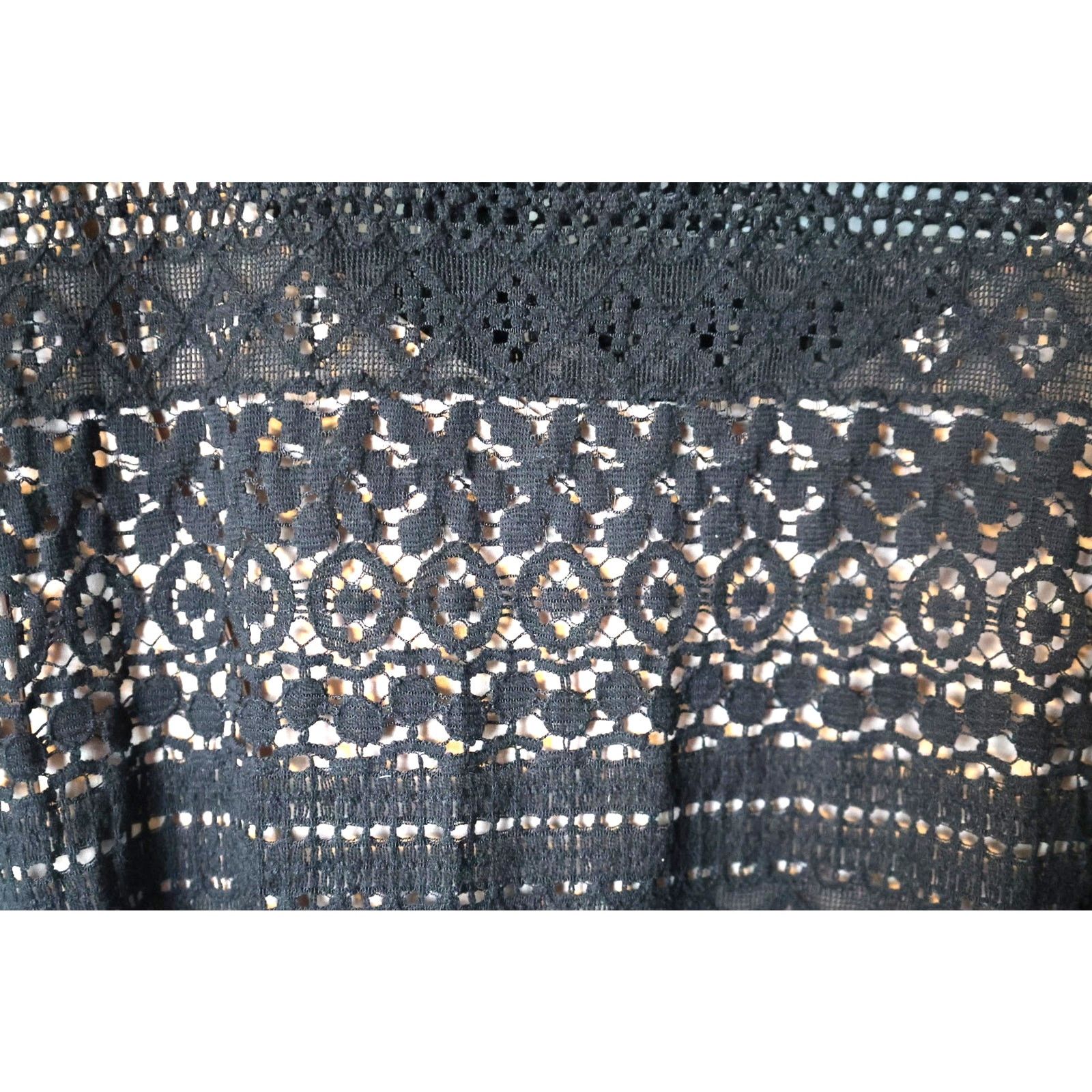 Other BCBGMAXAZRIA Darlita Lace Sheath Dress - Size 6 - Black -EUC Size M / US 6-8 / IT 42-44 - 4 Thumbnail