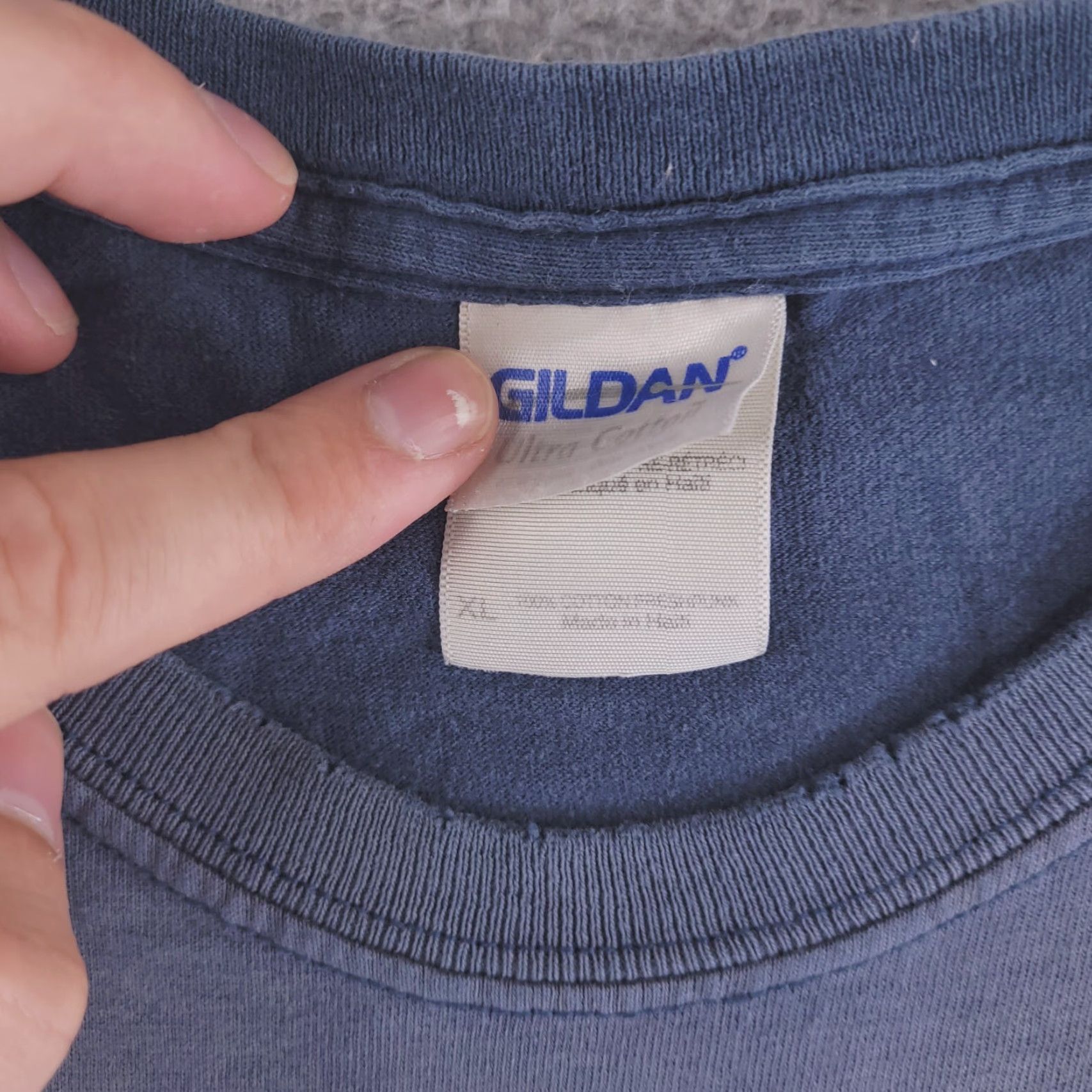 Gildan Gildan Shirt Mens XL Blue Grunge Distressed Lyon Shipyard Work Workwear Faded Button-Up Short Sleeve Size US XL / EU 56 / 4 - 3 Thumbnail