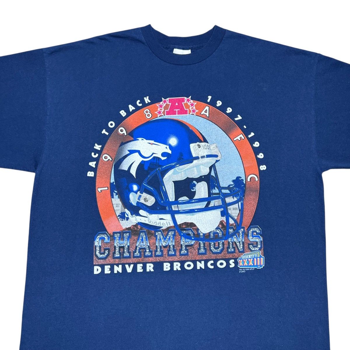 NFL Vintage 1998 NFL Denver Broncos AFC Champions Helmet T-Shirt Size US XL / EU 56 / 4 - 4 Thumbnail