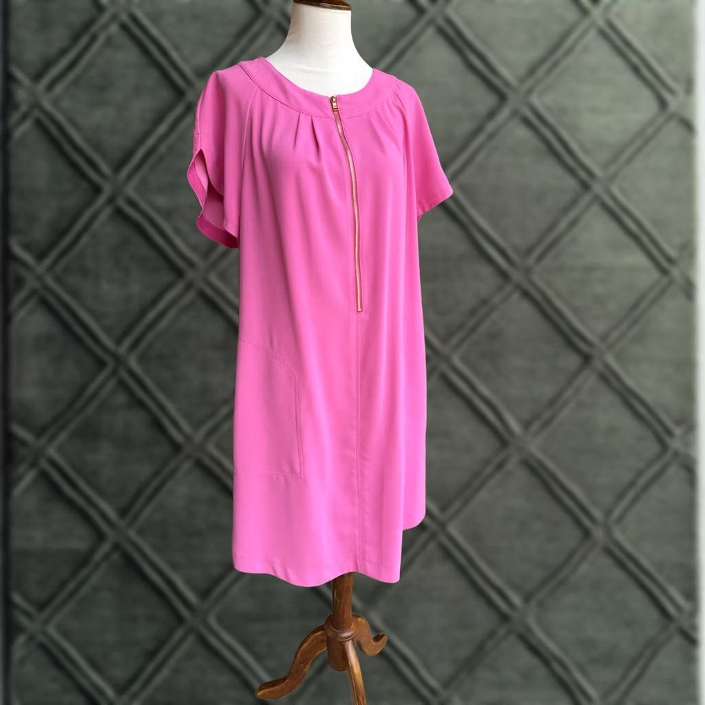 Trina Turk VINTAGE Trina Turk Pink Shift Dress Gold Zip Front Short Sleeve Size L Womens Size 36" / US 14 / IT 50 - 1 Thumbnail