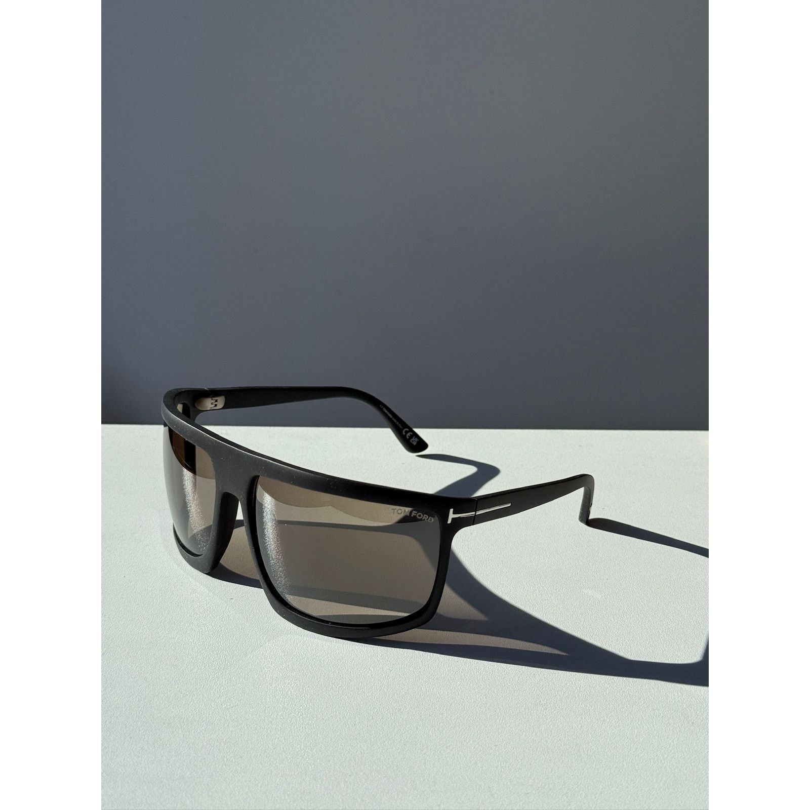 NEW TOM FORD TF1066 02L UNISEX MASK SUNGLASSES TOM FORD FT1066/S 02L Tom Ford Nico-02 TF1062 01A Sunglasses - US main image 2