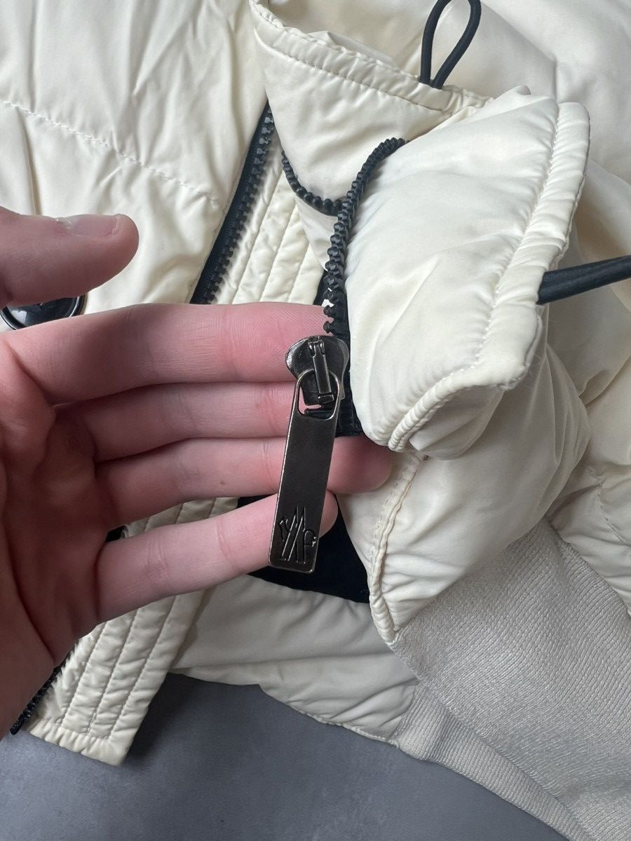 Moncler Moncler Fur Hood Puffer Jacket Size US L / EU 52-54 / 3 - 7 Thumbnail