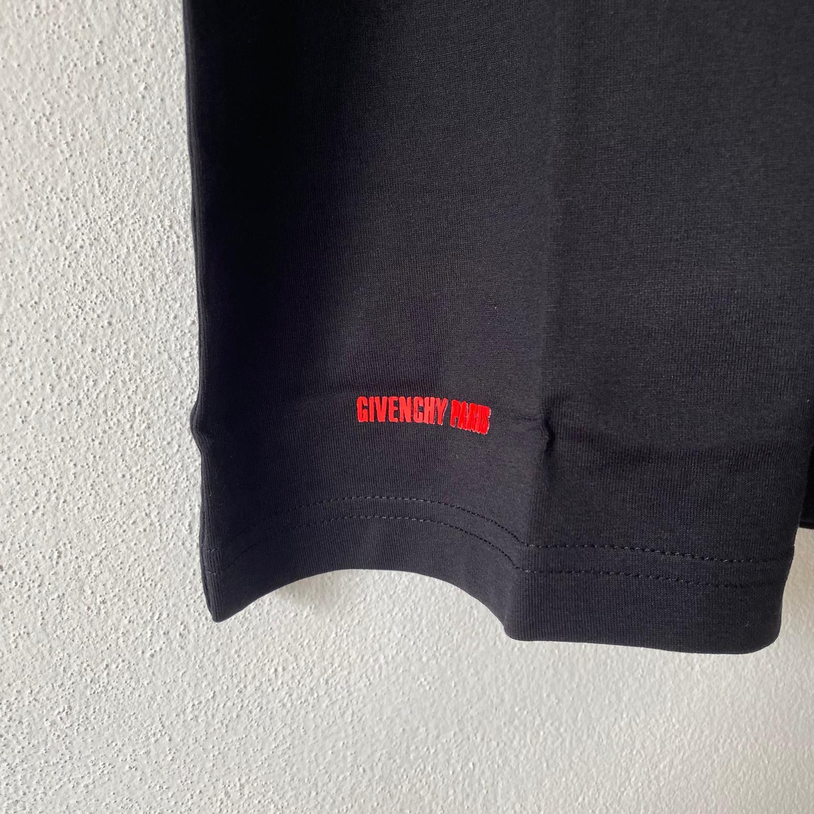 Givenchy 1 of 1 Black Rubberized Logo Collage T-Shirt Size US M / EU 48-50 / 2 - 3 Thumbnail