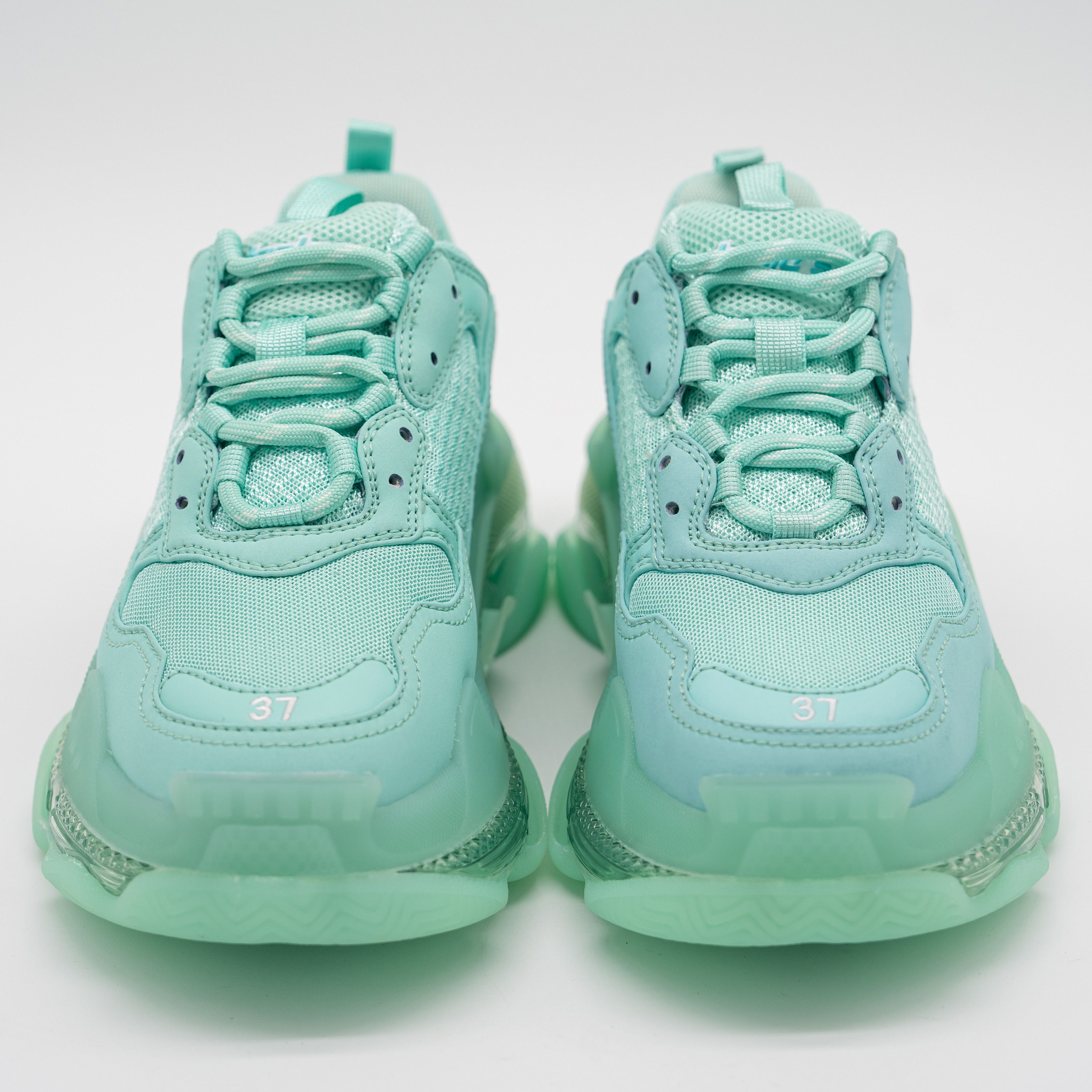 Balenciaga 37 EU / 7 US Balenciaga Triple S Sneakers Mint Green Size US 7 / IT 37 - 2 Thumbnail