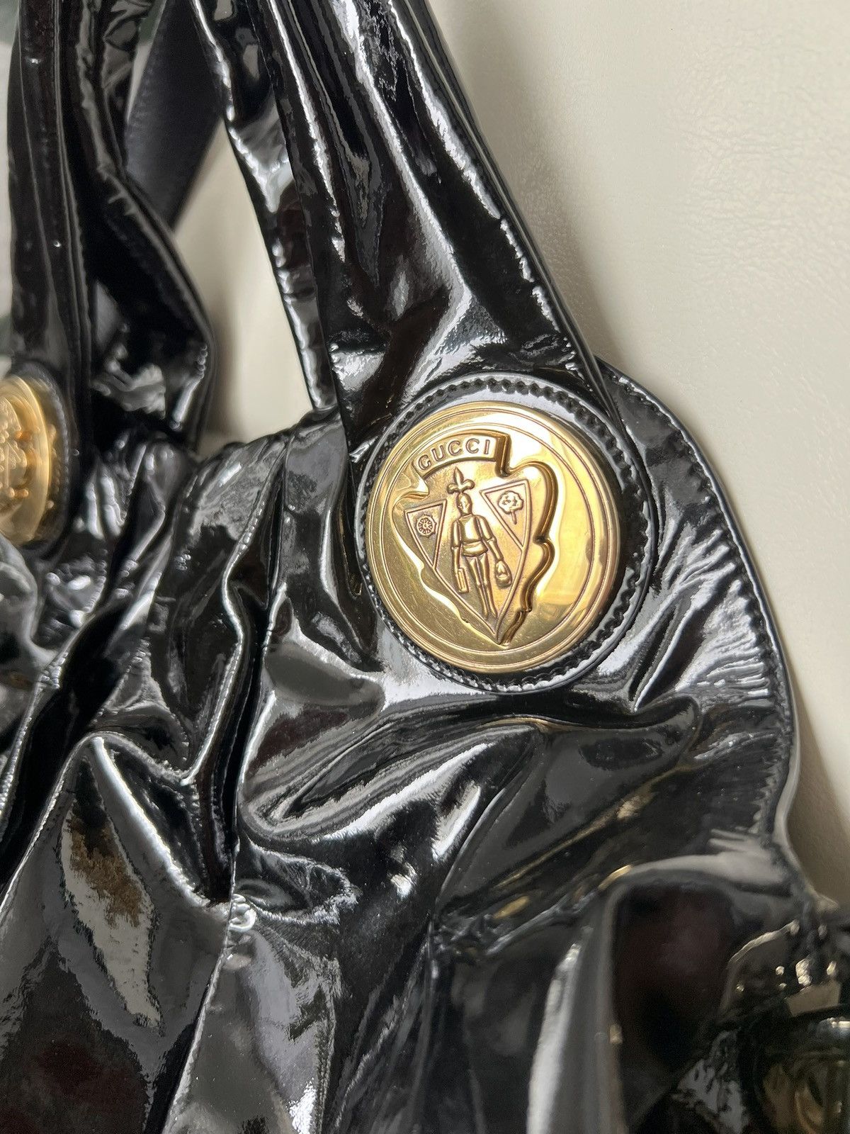 Gucci GUCCI Hysteria Pleated Black Patent Leather Shoulder Bag Size ONE SIZE - 6 Thumbnail