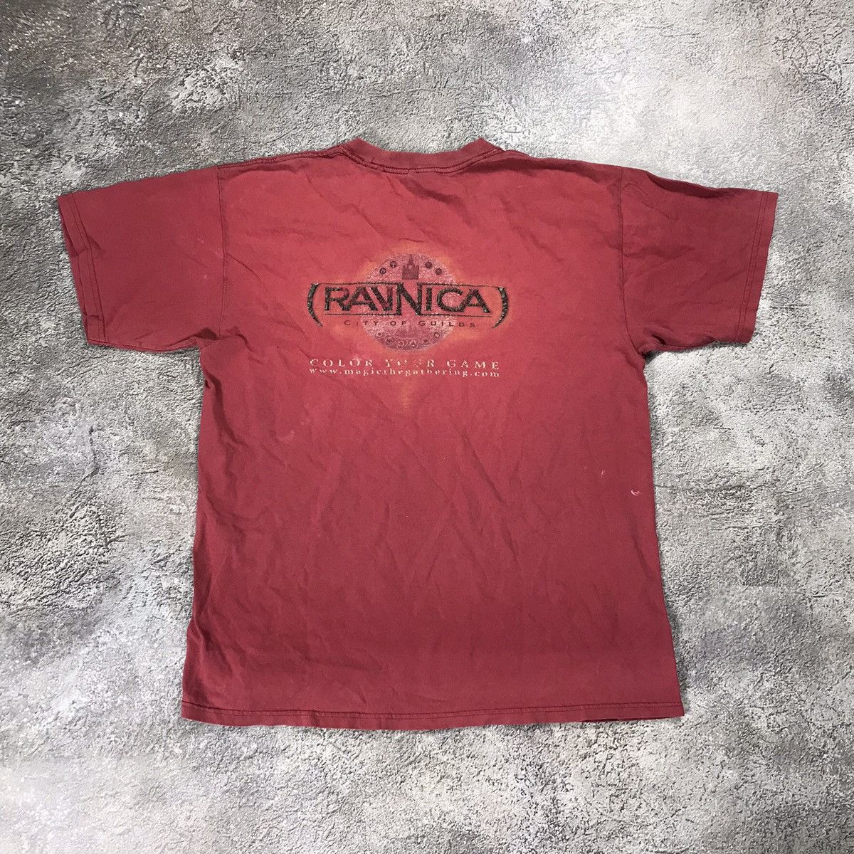 Vintage Vintage Y2K Sun Faded Graphic Tee Dark Academia Streetwear L Size US L / EU 52-54 / 3 - 5 Thumbnail