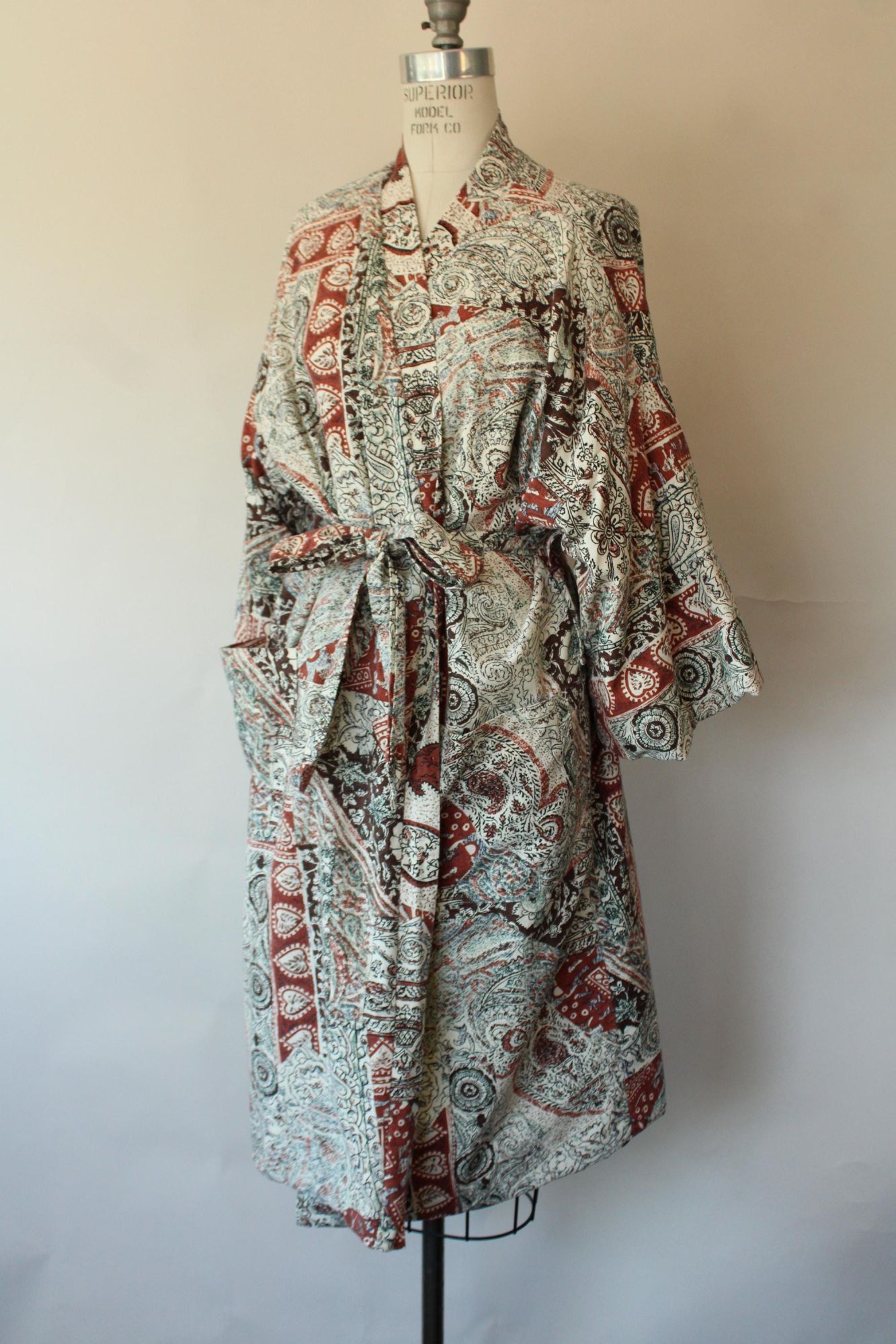Vintage Vintage 1960s 1970s Robe with Pockets, Roytex Terrycloth Hou Size ONE SIZE - 6 Thumbnail