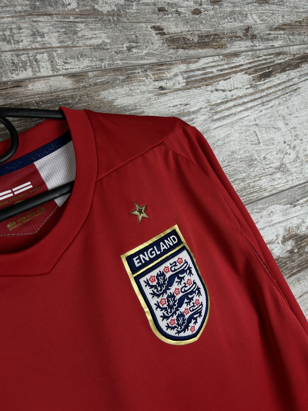 Umbro Mens Vintage England National Team T Shirt soccer jersey y2k Size US L / EU 52-54 / 3 - 4 Thumbnail