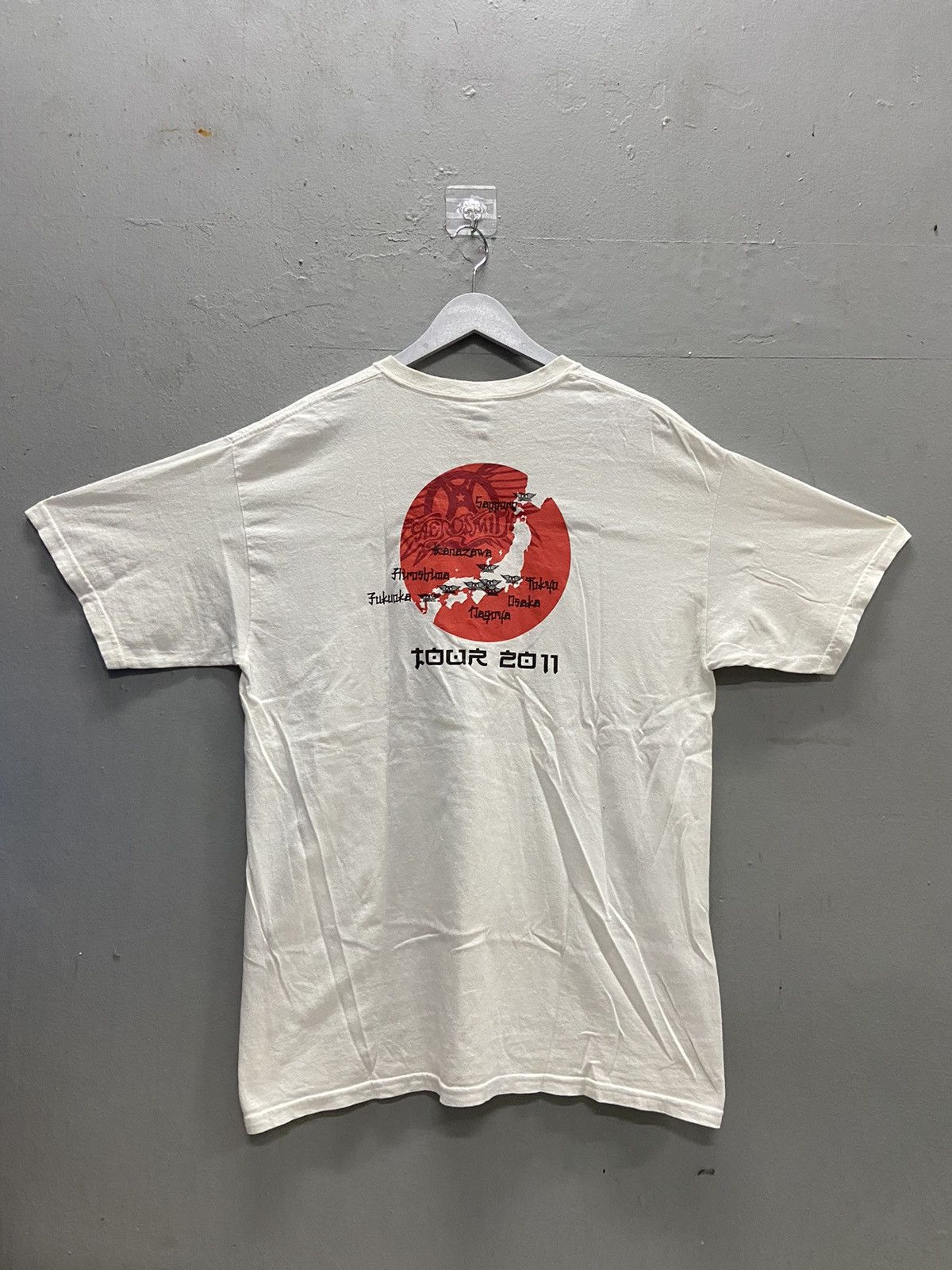 Aerosmith AEROSMITH 2011 JAPAN TOUR TEE SHIRT Size US L / EU 52-54 / 3 - 2 Thumbnail