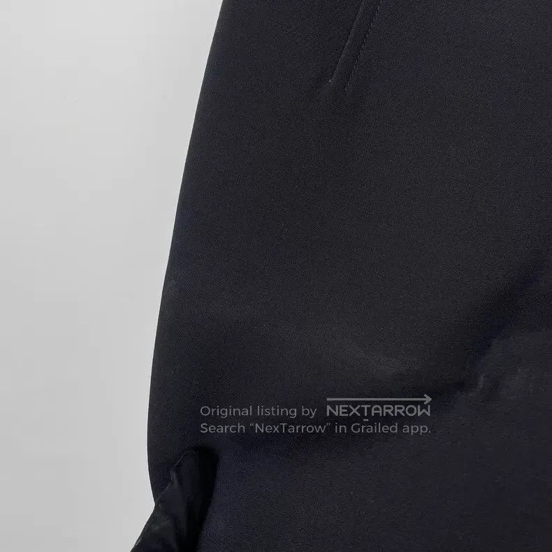 Louis Vuitton Louis Vuitton Black double-breasted gold high-waisted A-li Size 35" - 4 Thumbnail