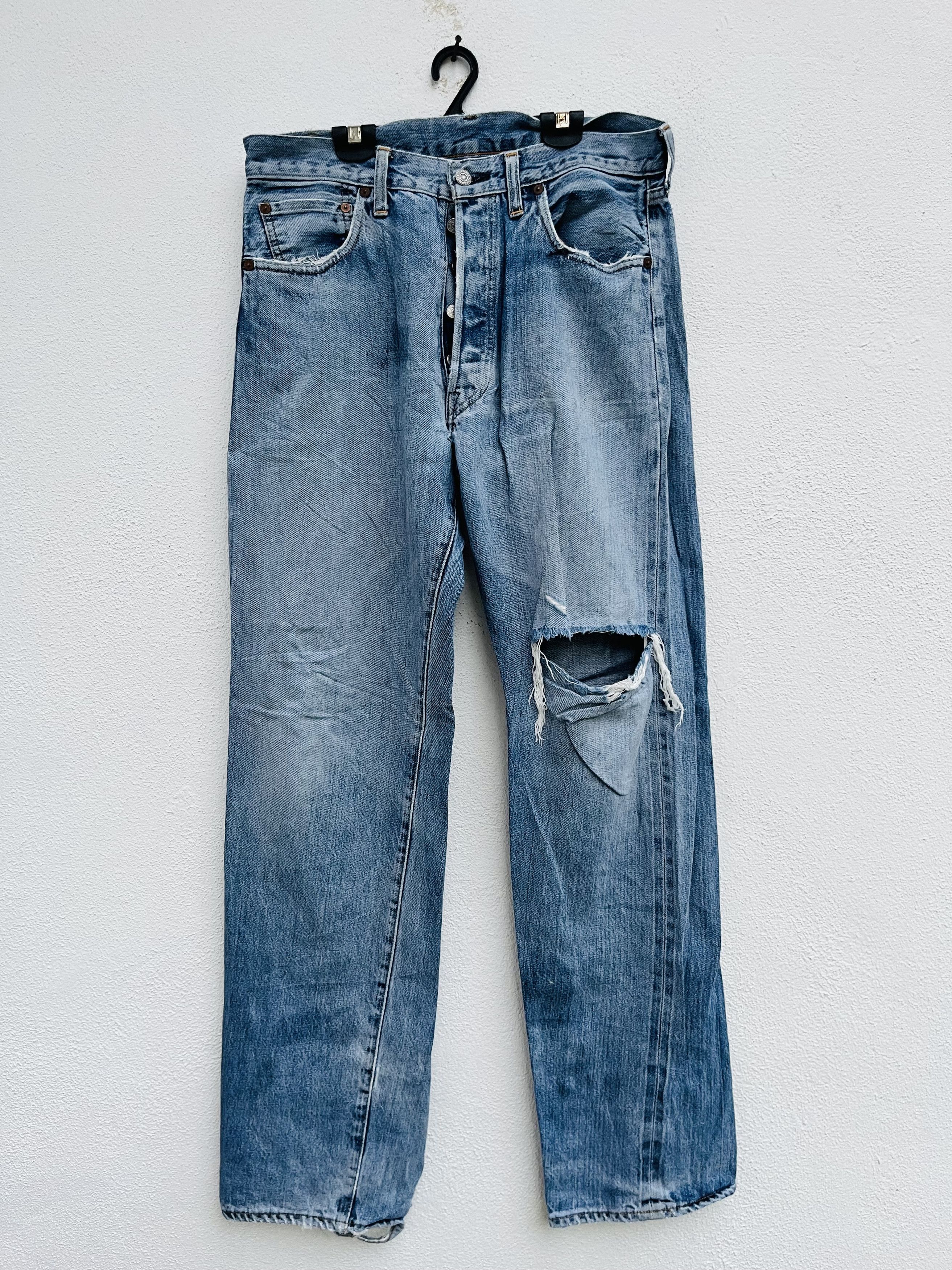 Levi's Vintage Clothing × Vintage Vintage 60s Levis Big E Distressed Fashion Style Size US 32 / EU 48 - 1 Thumbnail