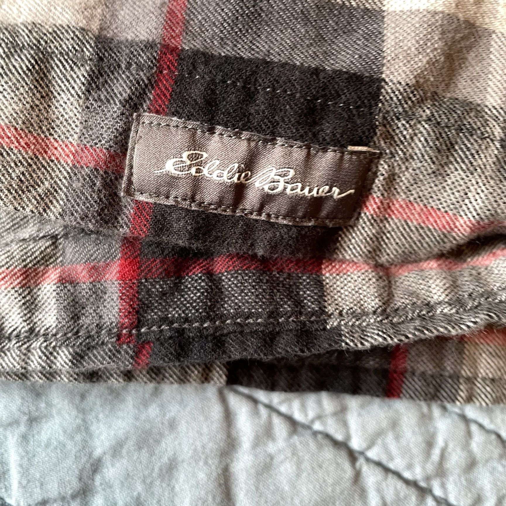 Eddie Bauer Eddie Bauer Button-Down Flannel Shirt Men's M Classic Fit Grey Plaid Soft Size US M / EU 48-50 / 2 - 6 Thumbnail