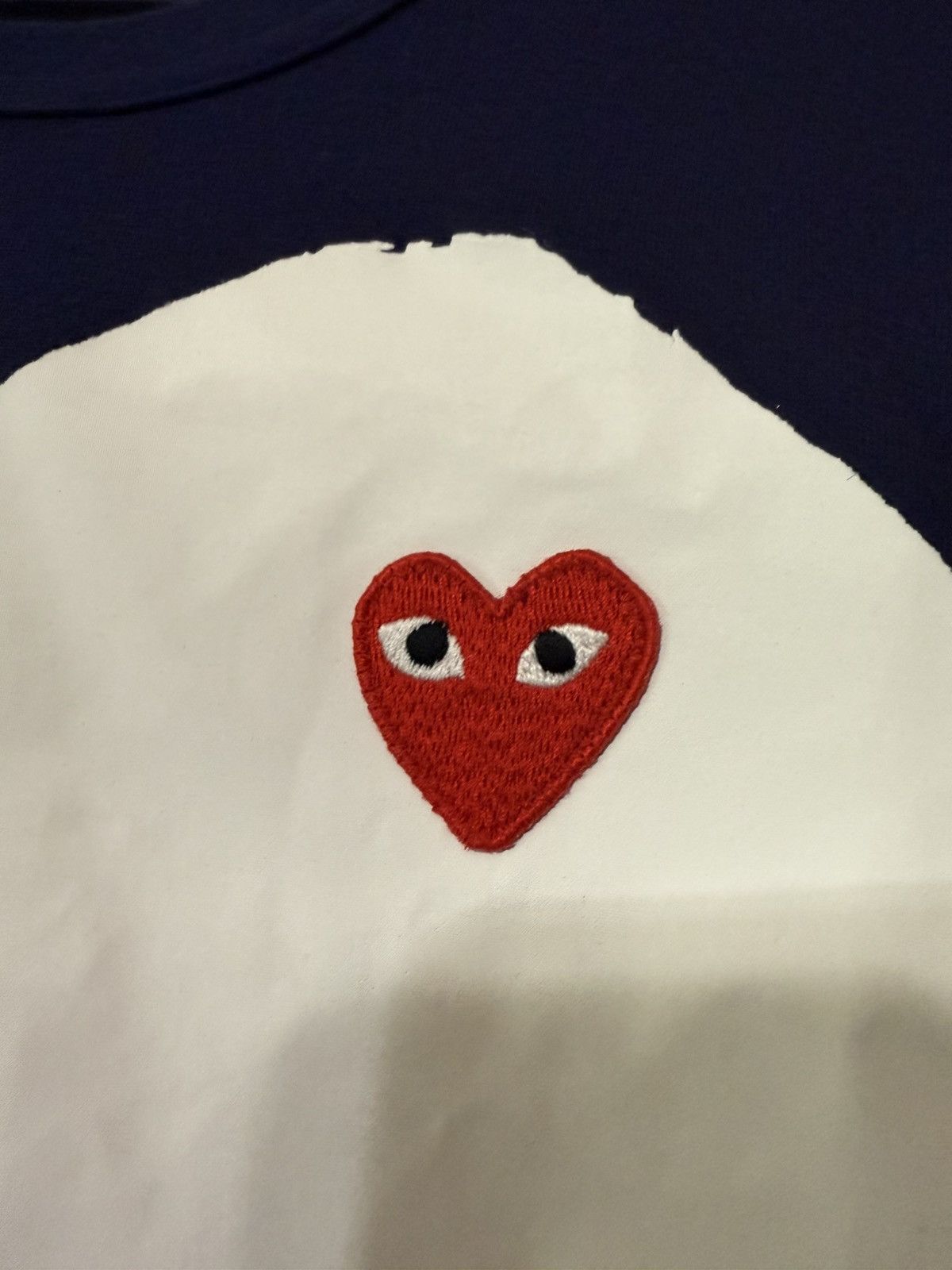 Comme des Garcons Comme Des Garçon Play Heart Tee Size XXL Size US XXL / EU 58 / 5 - 9 Thumbnail