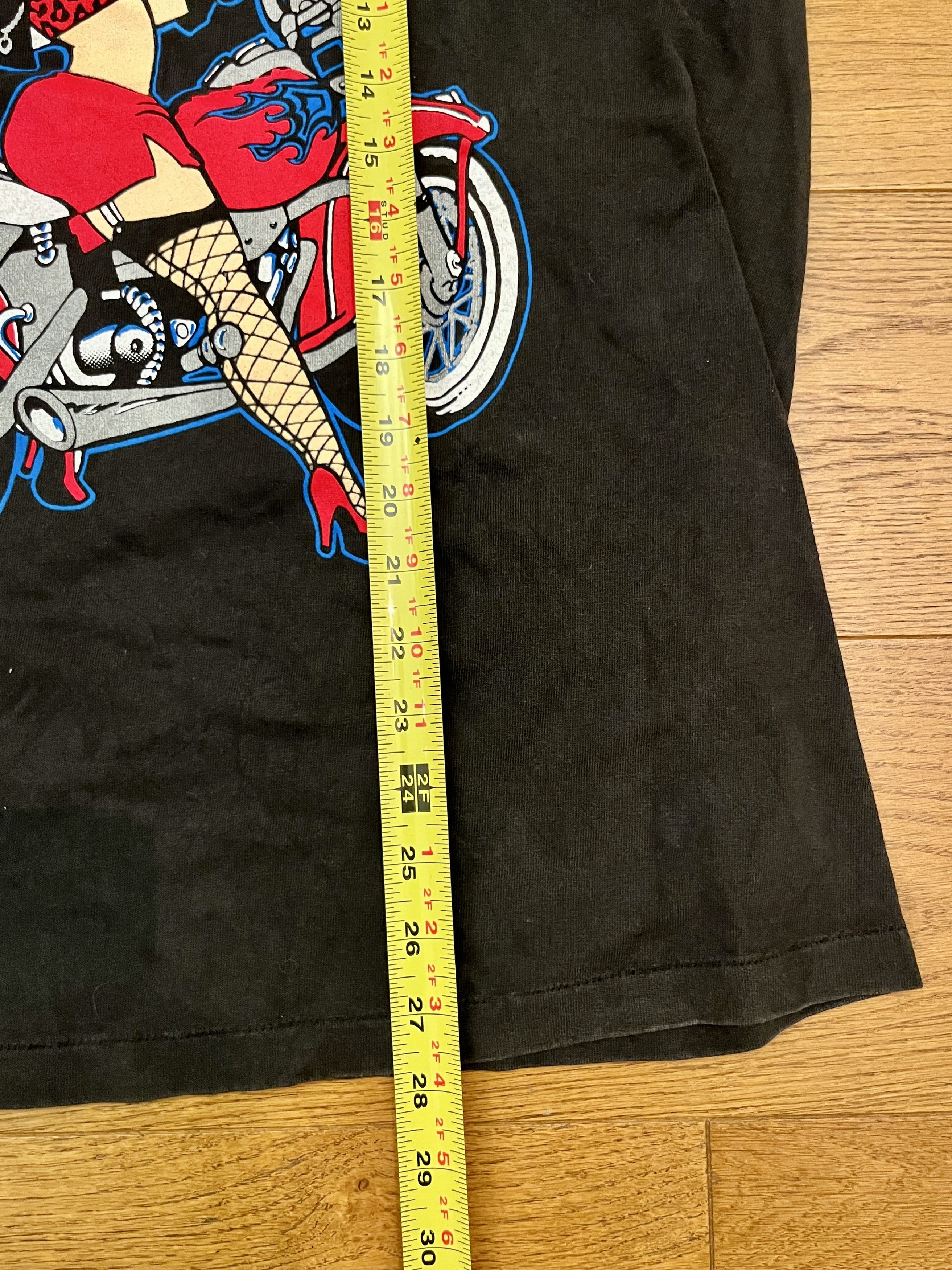 Vintage Vintage 1992 Betty Boop Biker Motorcycle Tee Size US L / EU 52-54 / 3 - 4 Thumbnail