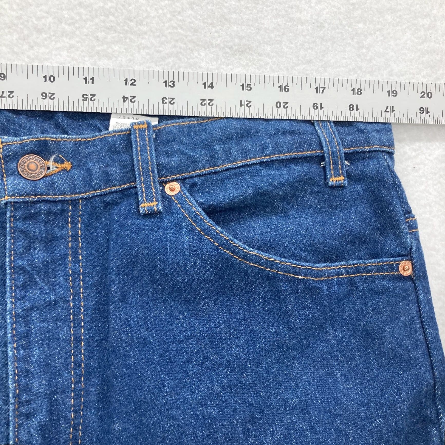 Levi's VINTAGE Levis 517 Jeans Mens 38x32 Blue Denim Bootcut Made in USA Orange Tab 90s Size US 38 / EU 54 - 6 Thumbnail