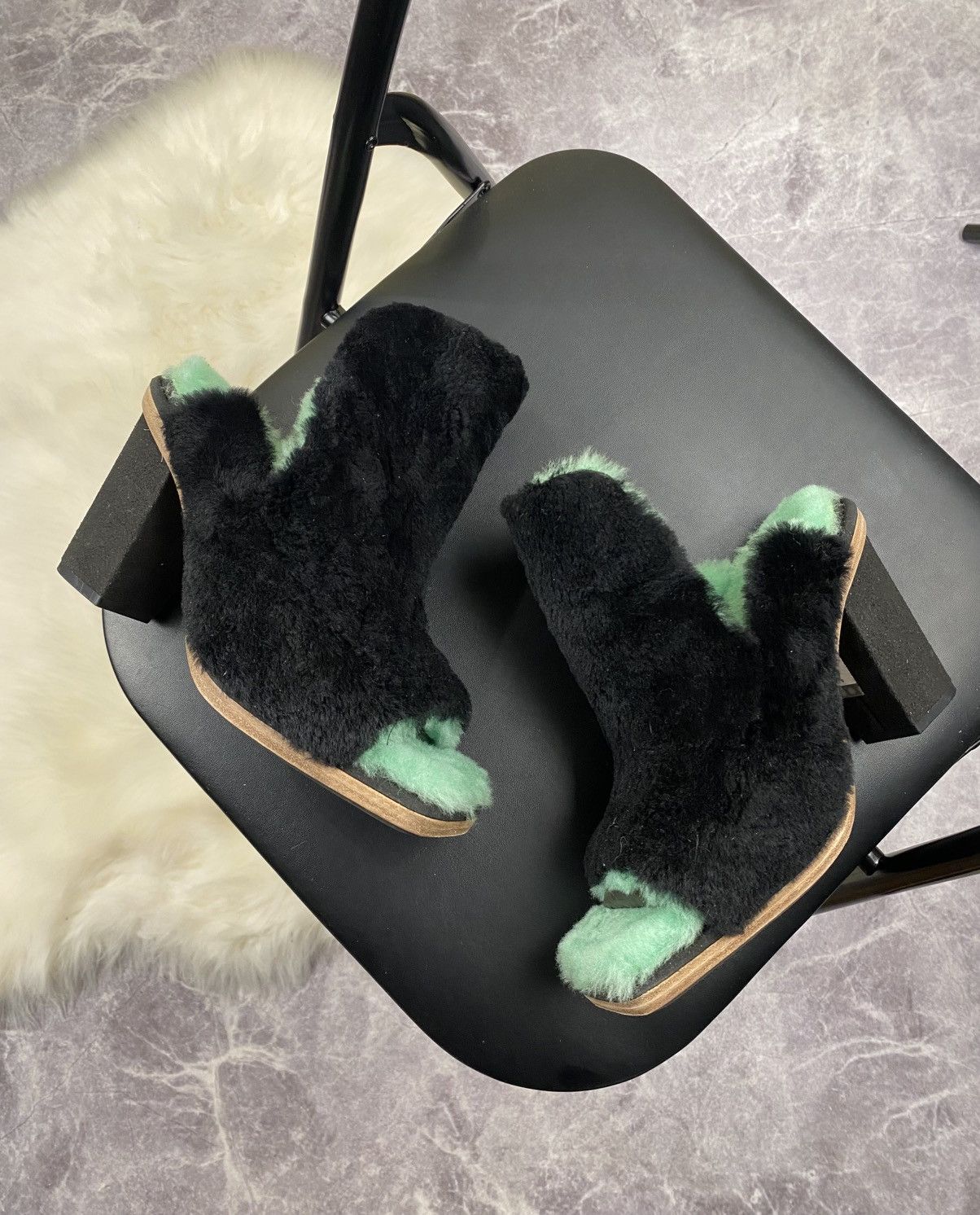 Eckhaus Latta Ugg x Eckhaus Latta Black and Mint Fur Open Toe Heel Mules Size US 7 / IT 37 - 2 Thumbnail